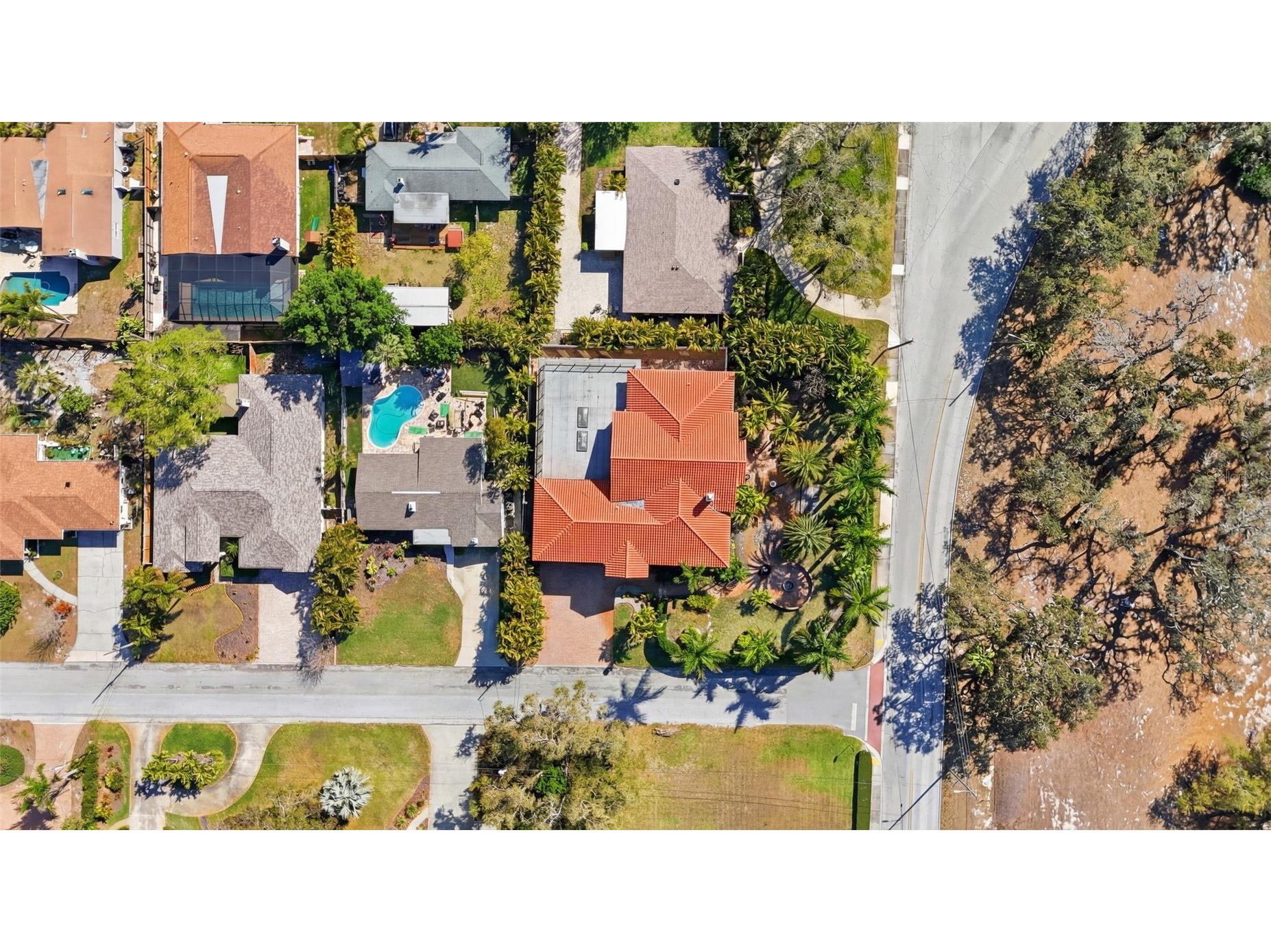 303 Sunny Lane Belleair FL 33756 TB8497147 image13