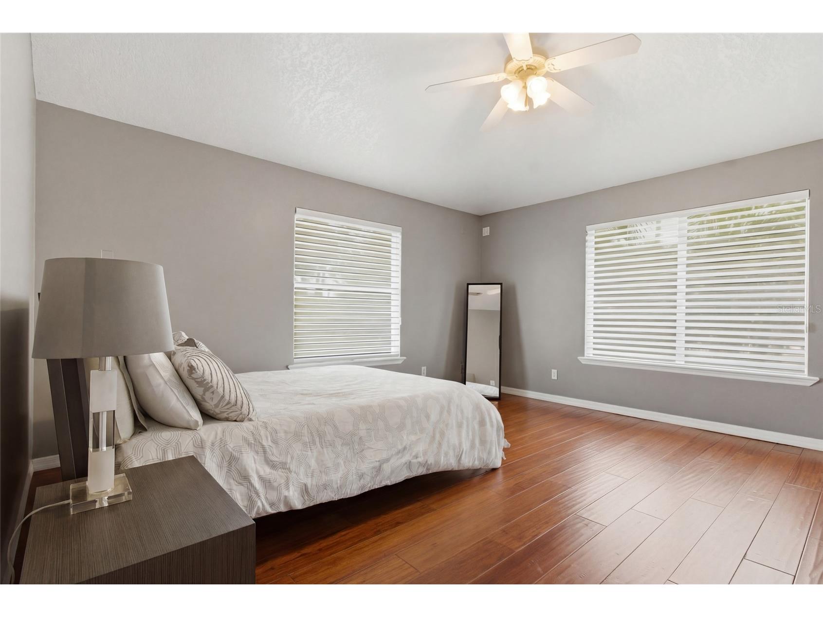 303 Sunny Lane Belleair FL 33756 TB8497147 image33