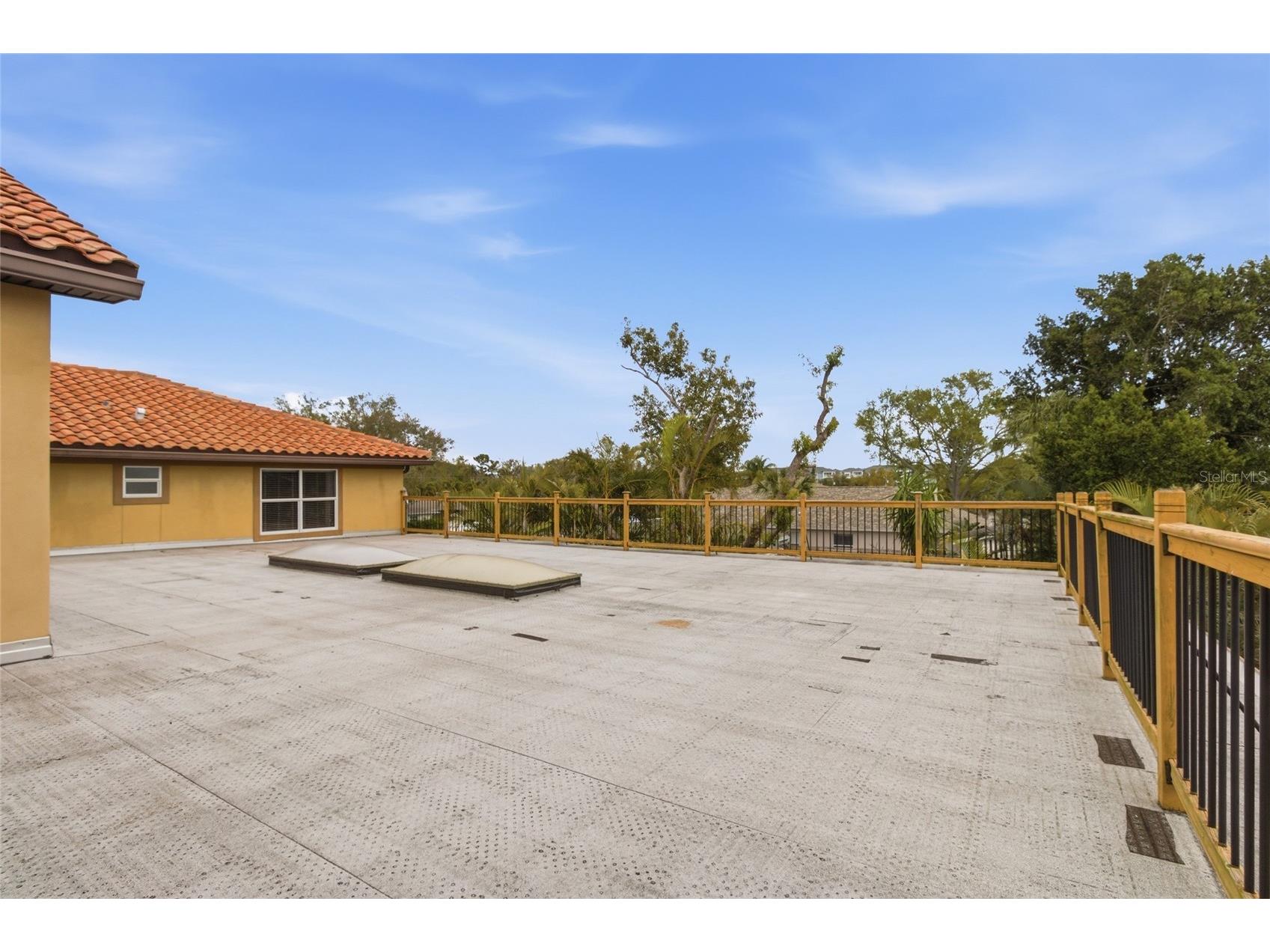 303 Sunny Lane Belleair FL 33756 TB8497147 image42