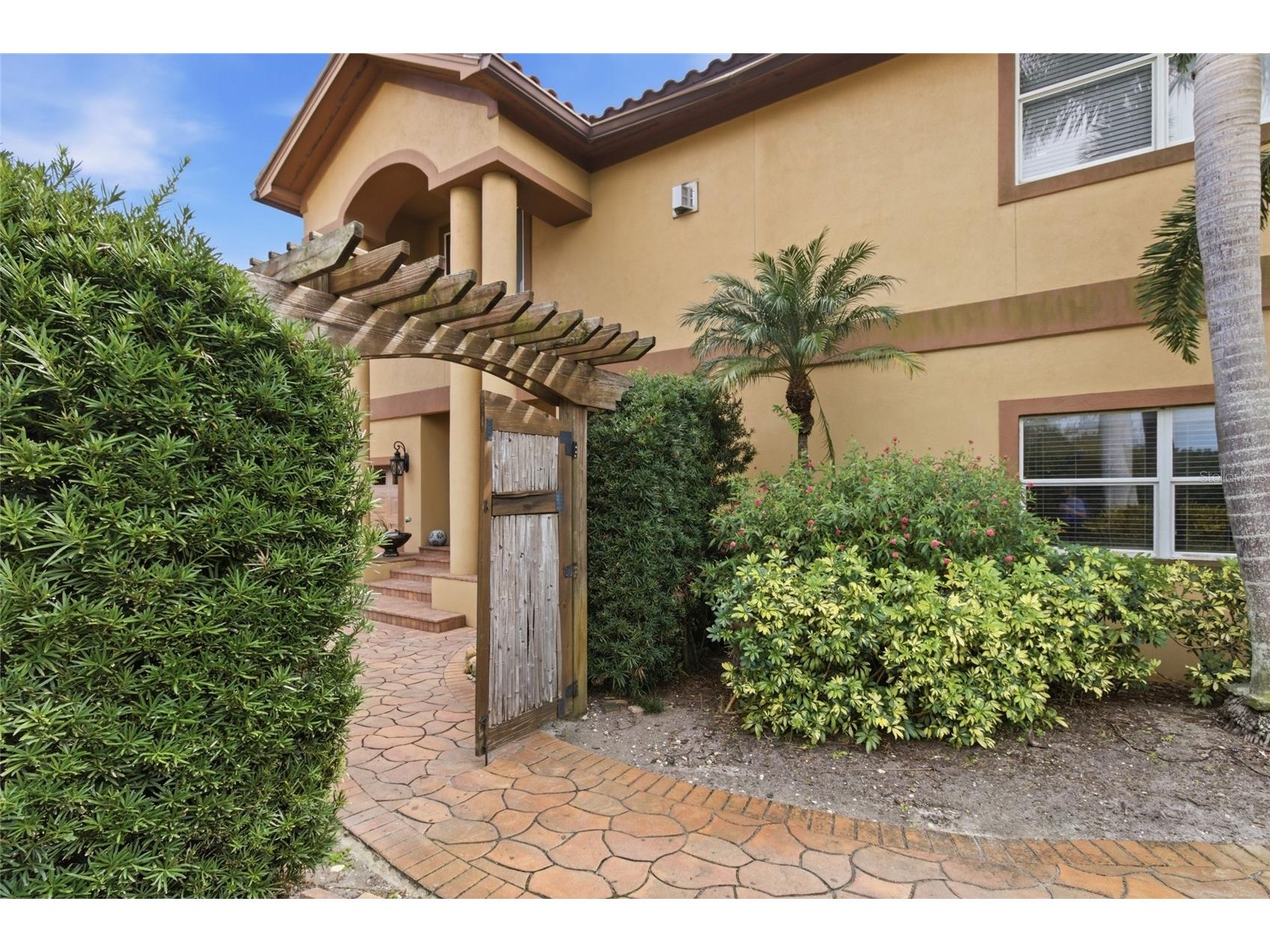 303 Sunny Lane Belleair FL 33756 TB8497147 image8