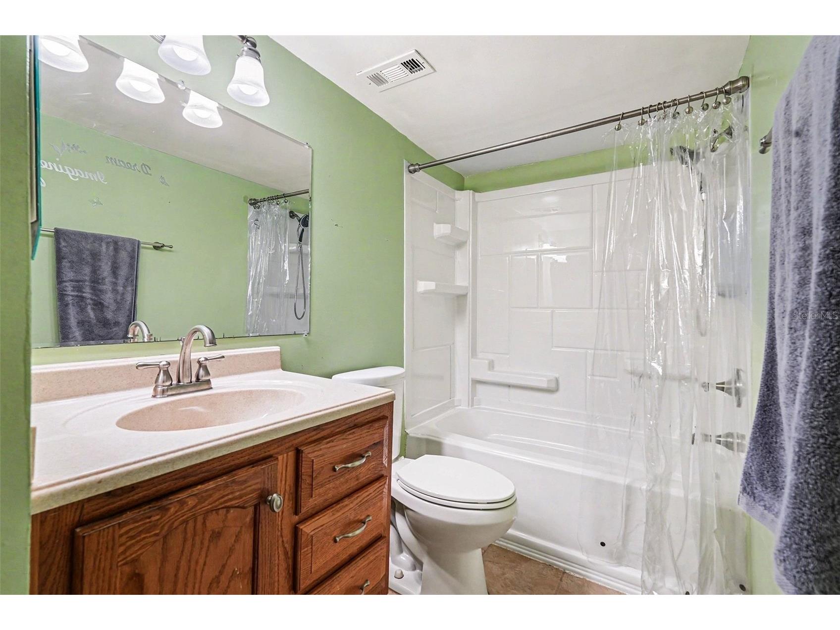 303 Tarpon Point Tarpon Springs FL 34689 TB8467673 image15