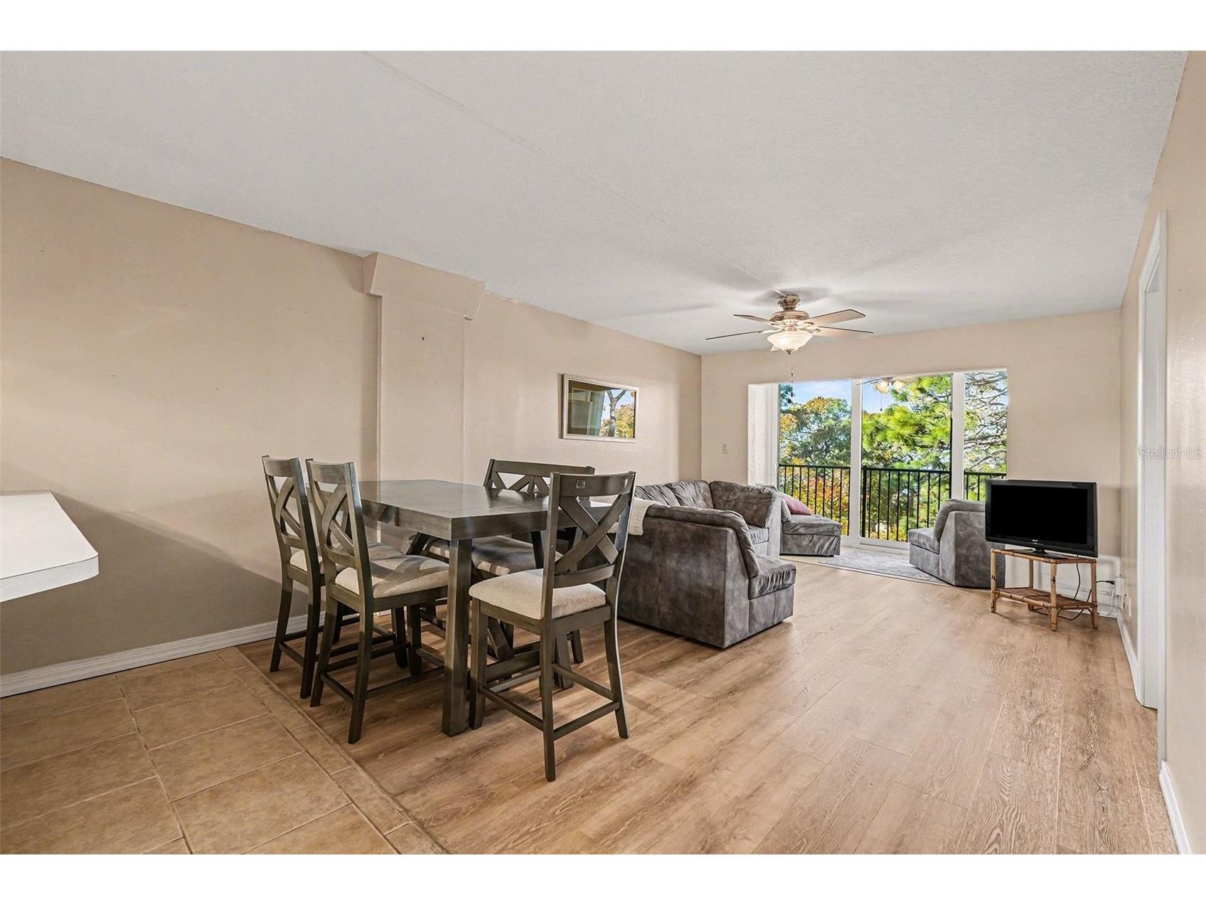 303 Tarpon Point Tarpon Springs FL 34689 TB8467673 image9