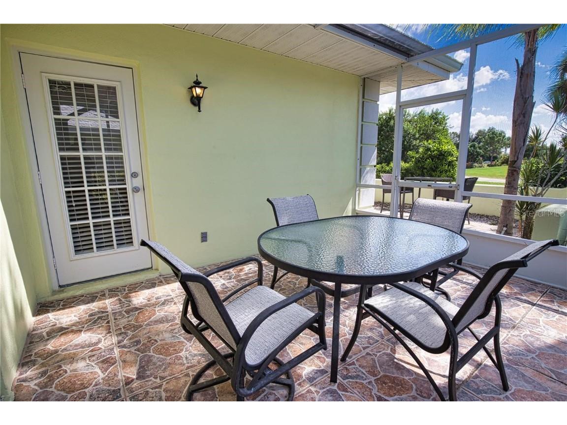 303 Wexford Terrace #183 Venice FL 34293 N6138454 image40