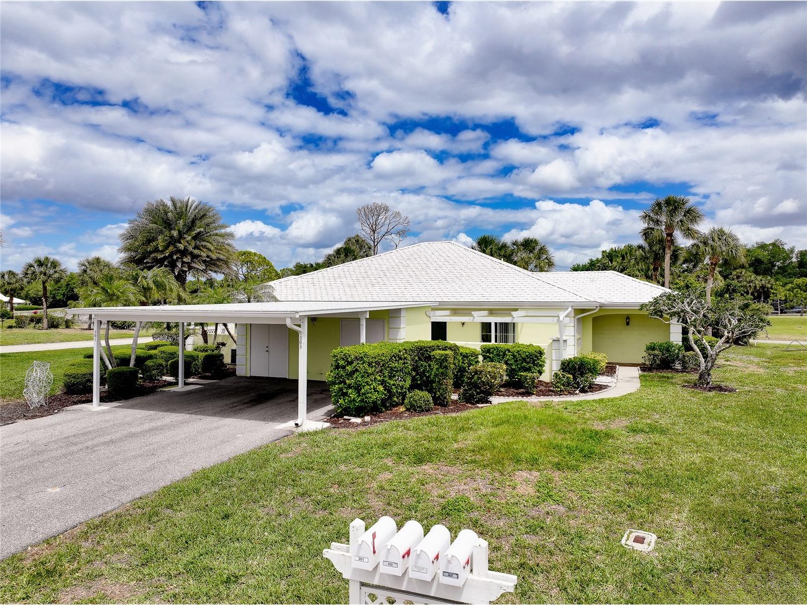 303 Wexford Terrace #183 Venice FL 34293 N6143877 image54