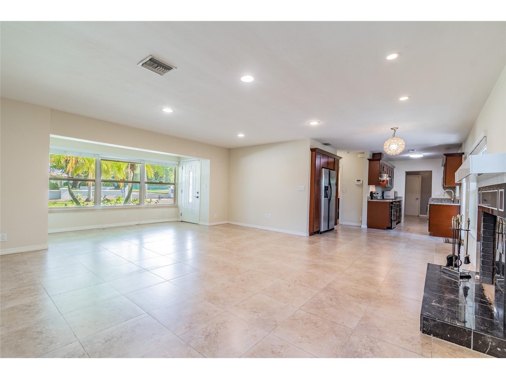 303 Wildwood Way #A Clearwater FL 33756 TB8525520 image8