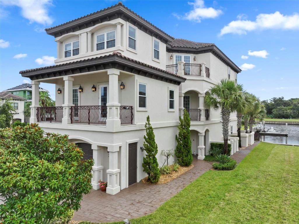 303 and 301 Yacht Harbor Drive Palm Coast FL 32137 - INTRACOASTAL CANAL WATERWAY J967603 image1