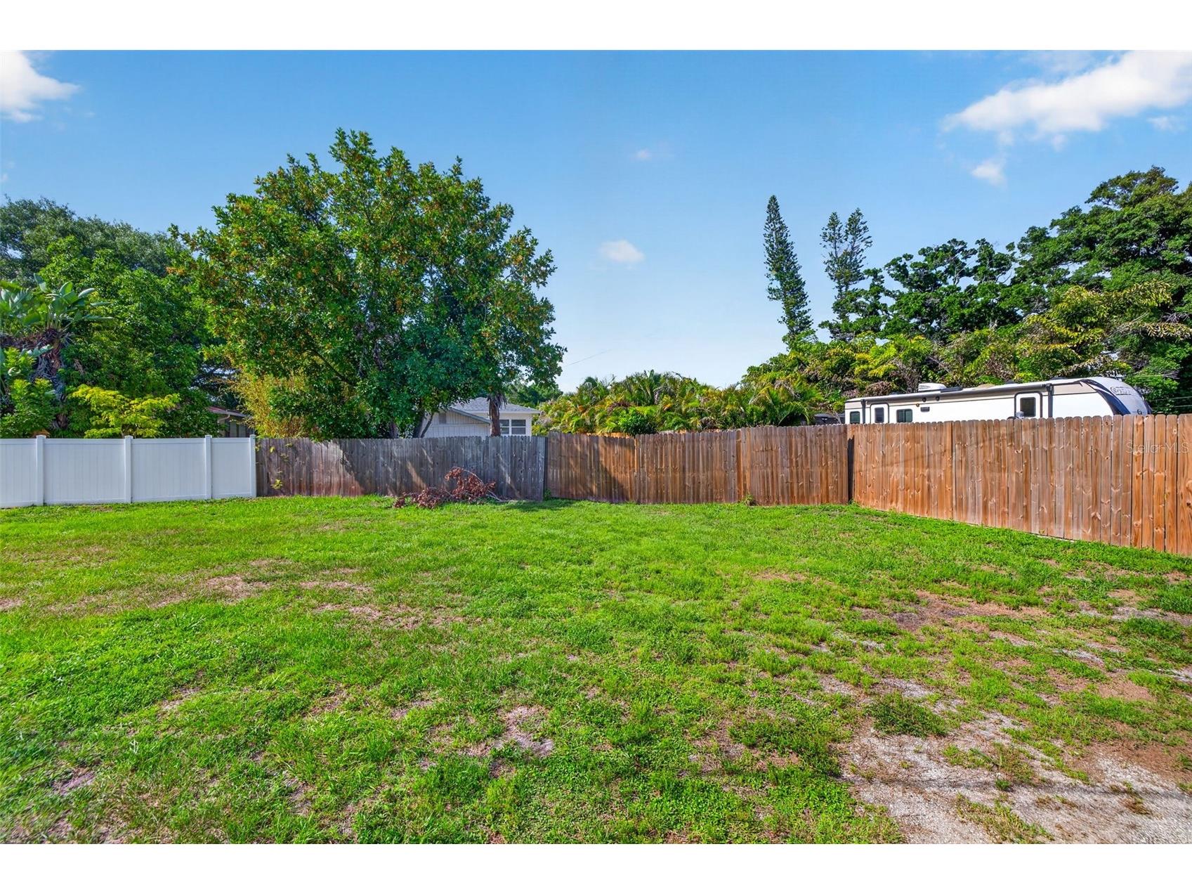 3030 10th Avenue N Saint Petersburg FL 33701 A4695088 image20