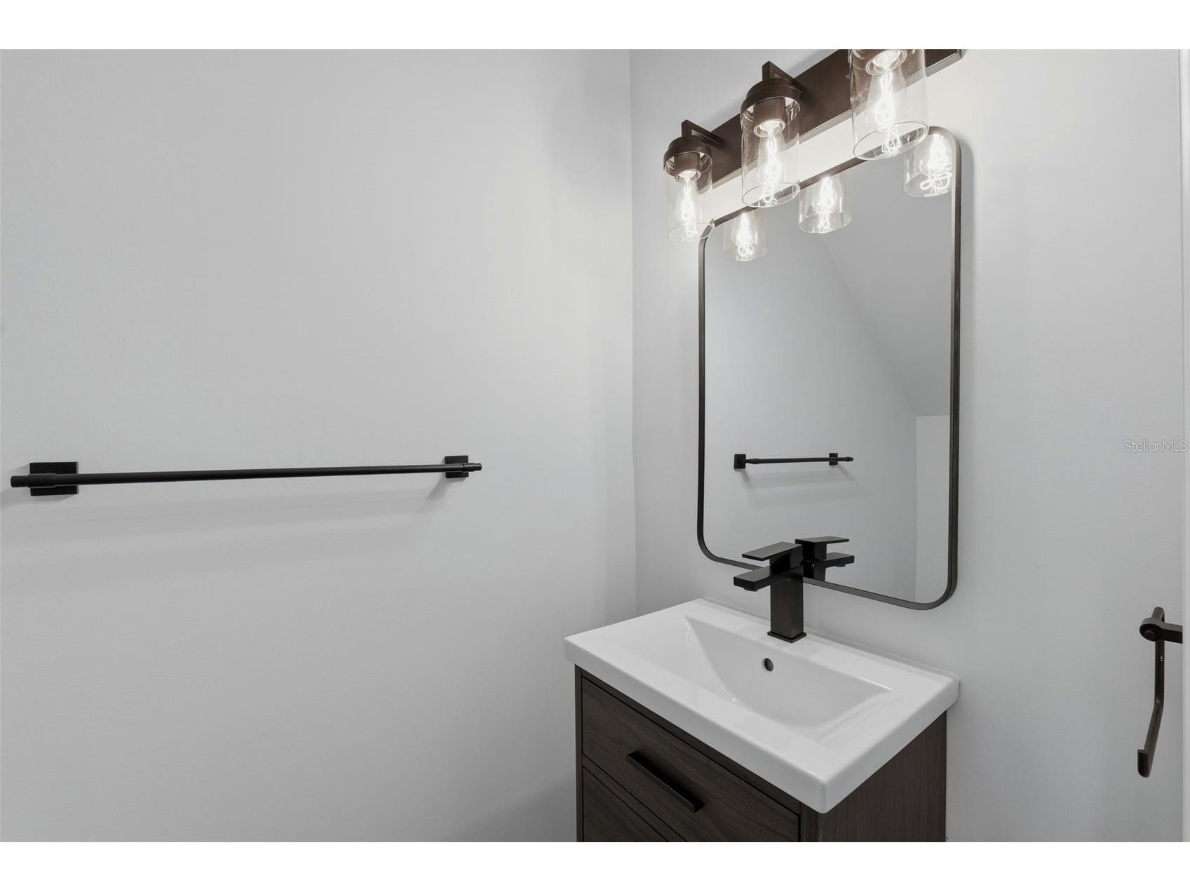 3030 5th Street N Saint Petersburg FL 33704 TB8505268 image13