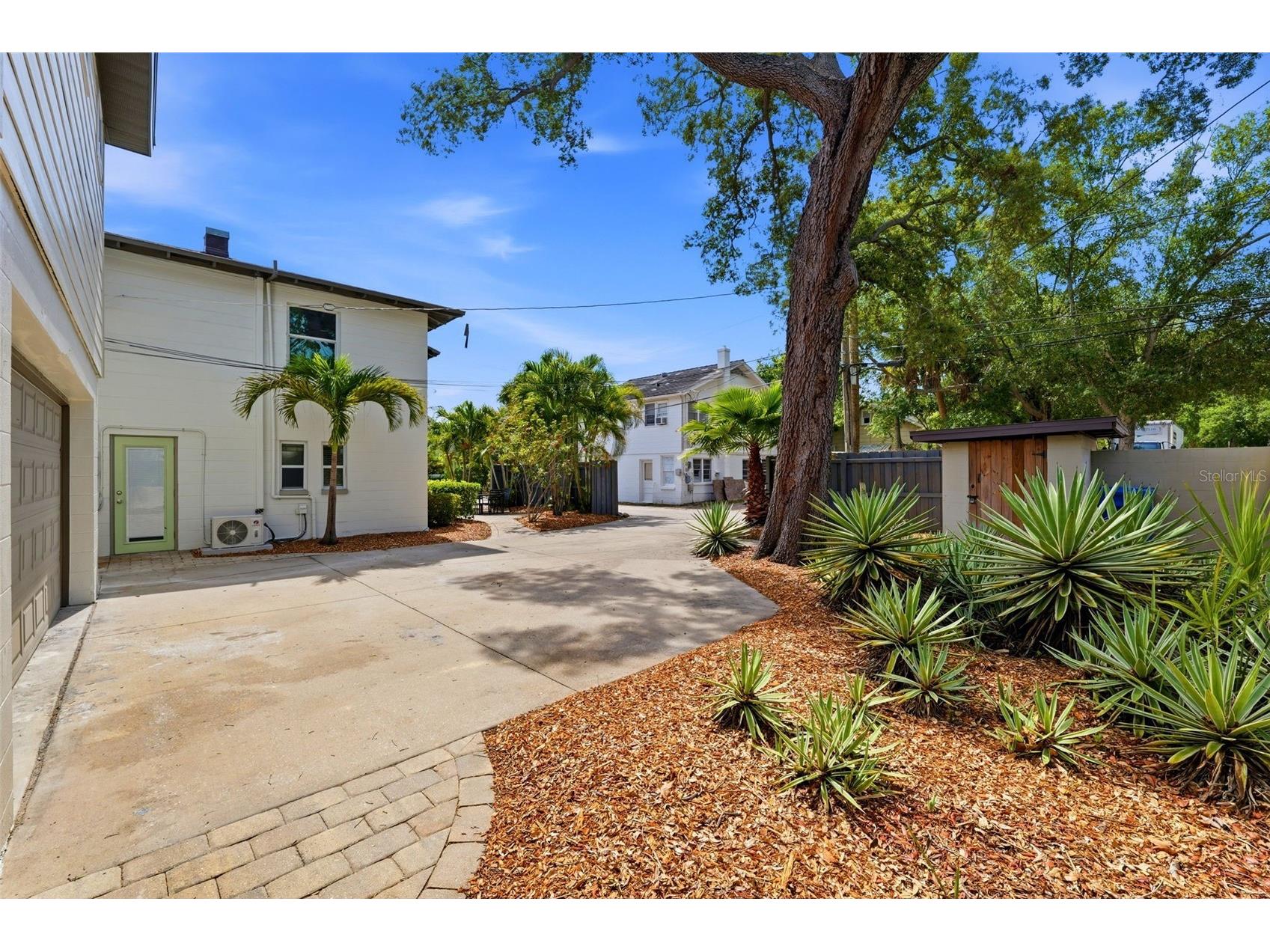 3030 5th Street N Saint Petersburg FL 33704 TB8505268 image24
