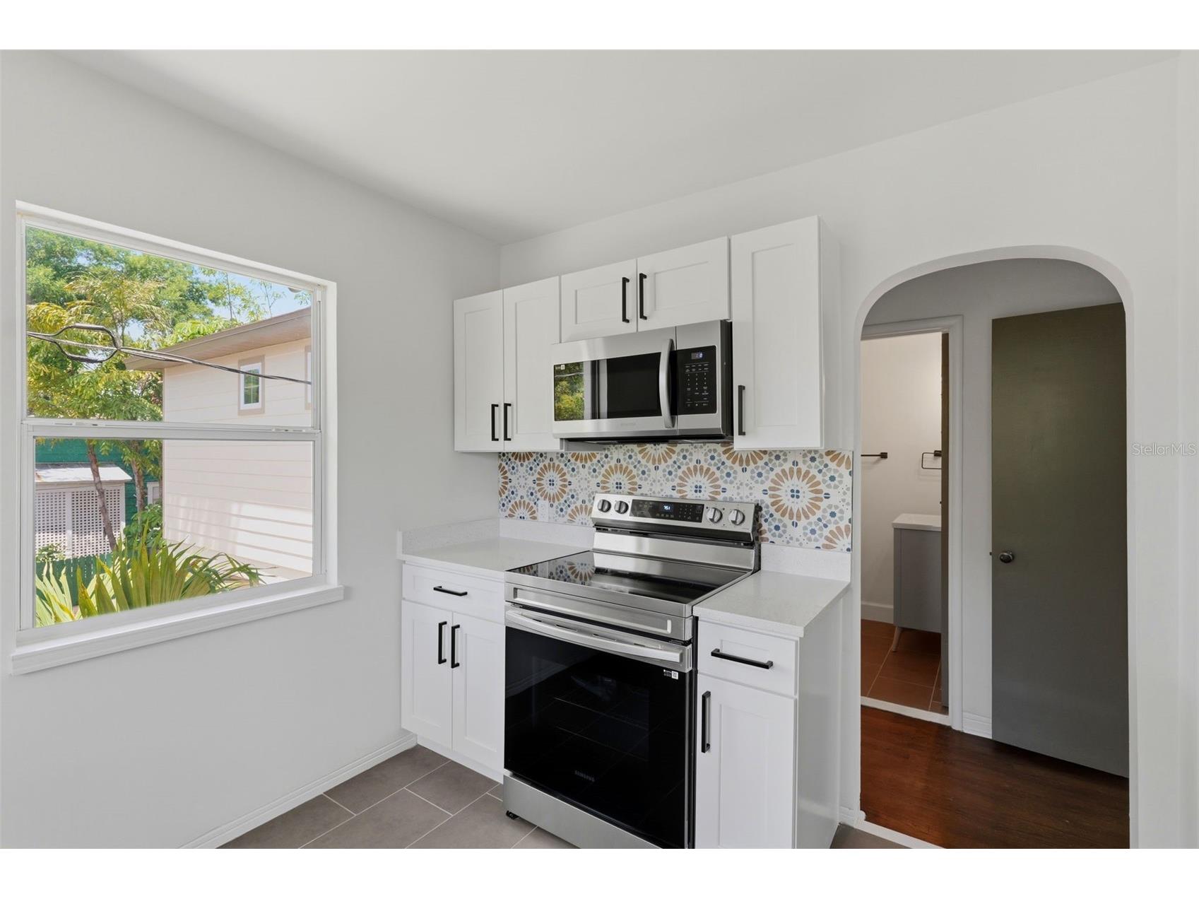 3030 5th Street N Saint Petersburg FL 33704 TB8505268 image28