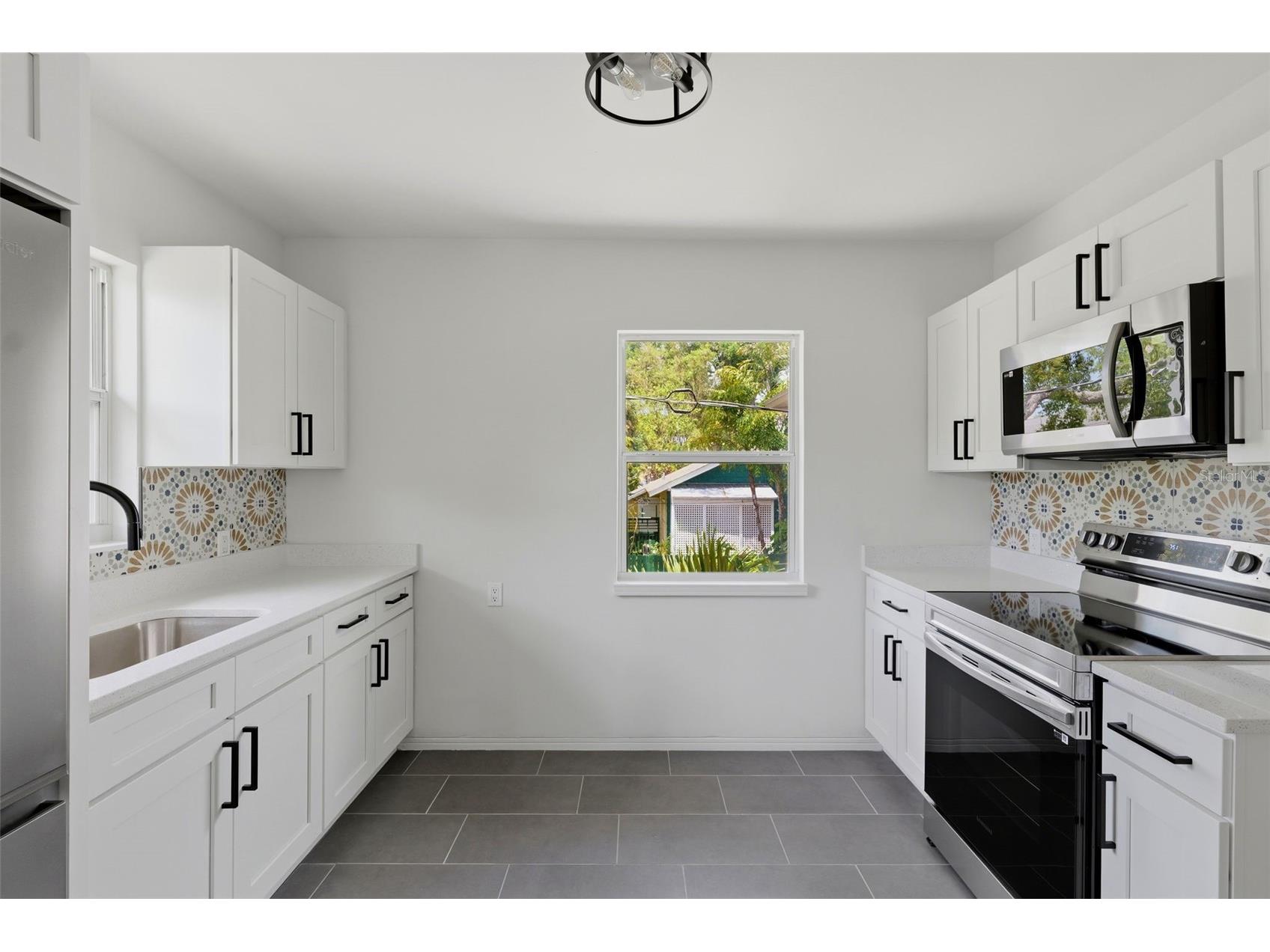 3030 5th Street N Saint Petersburg FL 33704 TB8505268 image33