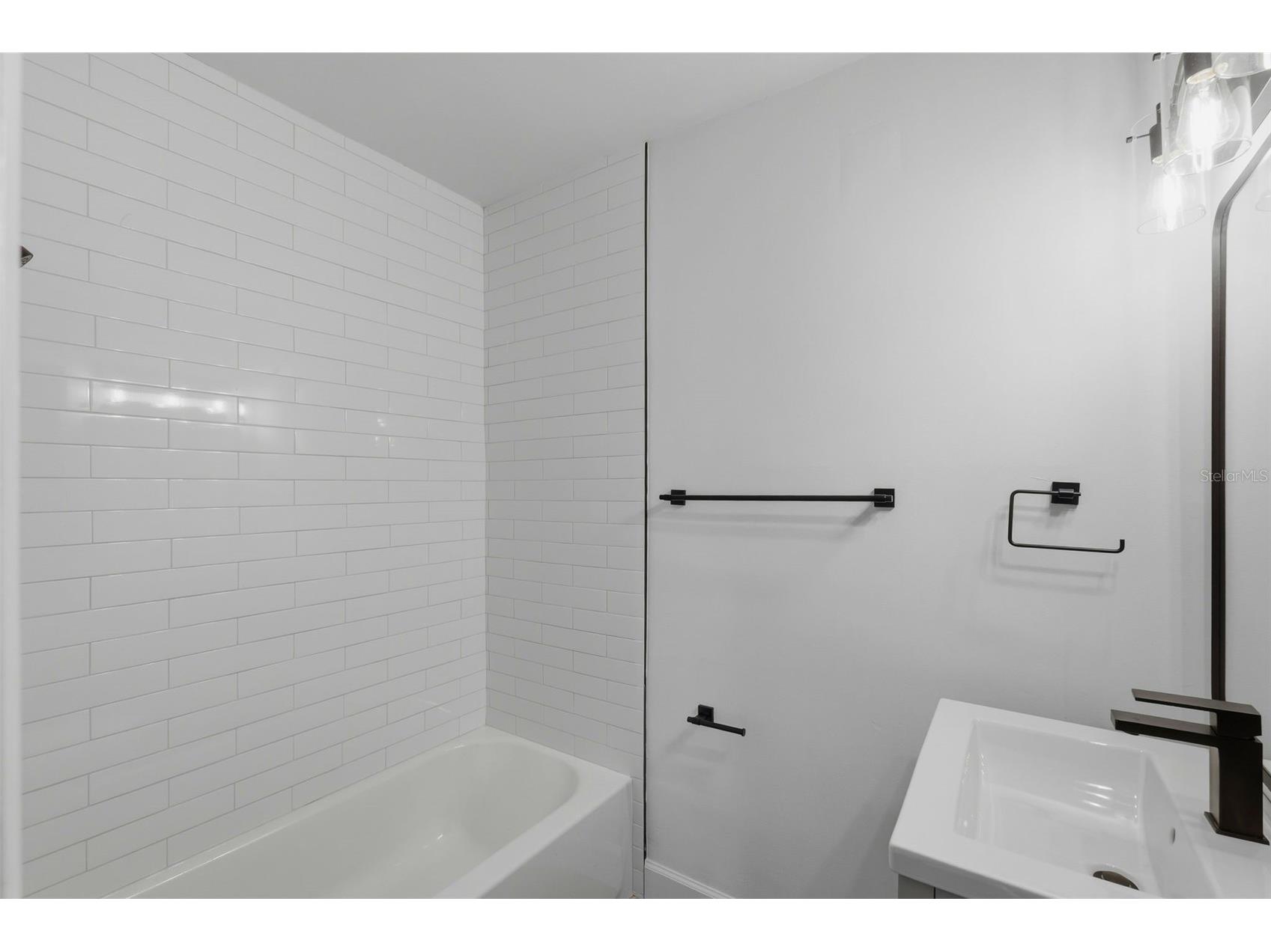 3030 5th Street N Saint Petersburg FL 33704 TB8505268 image34