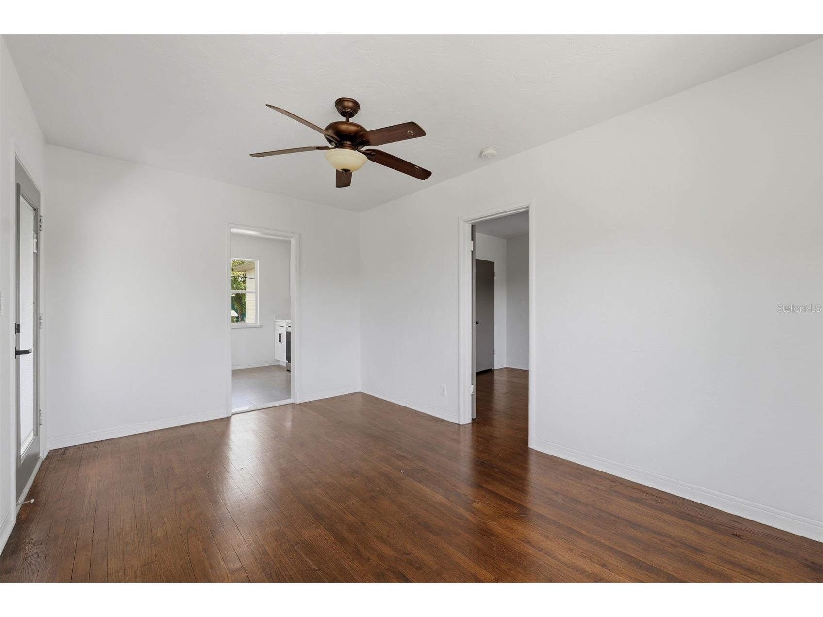 3030 5th Street N Saint Petersburg FL 33704 TB8505268 image39