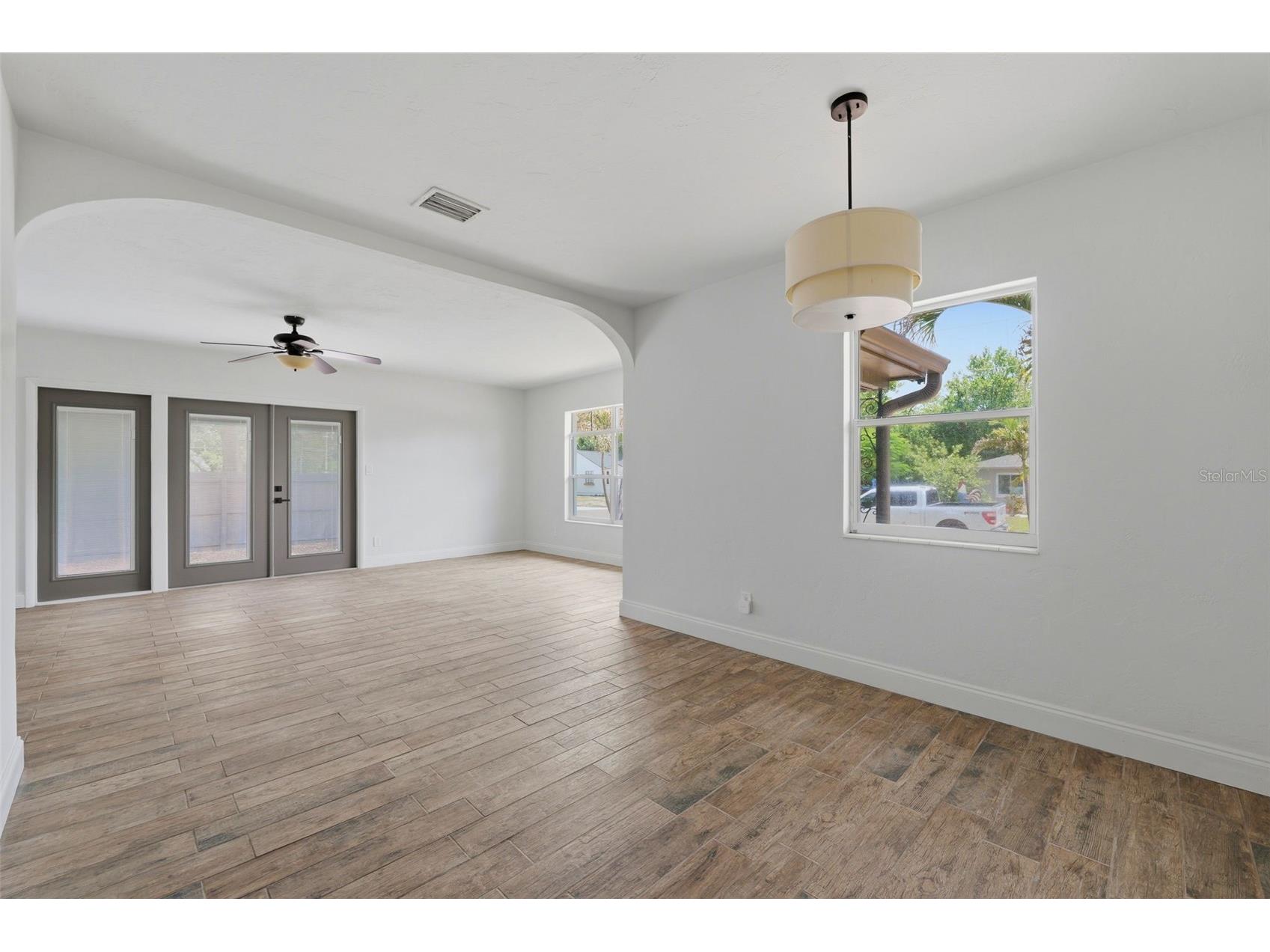 3030 5th Street N Saint Petersburg FL 33704 TB8505268 image47