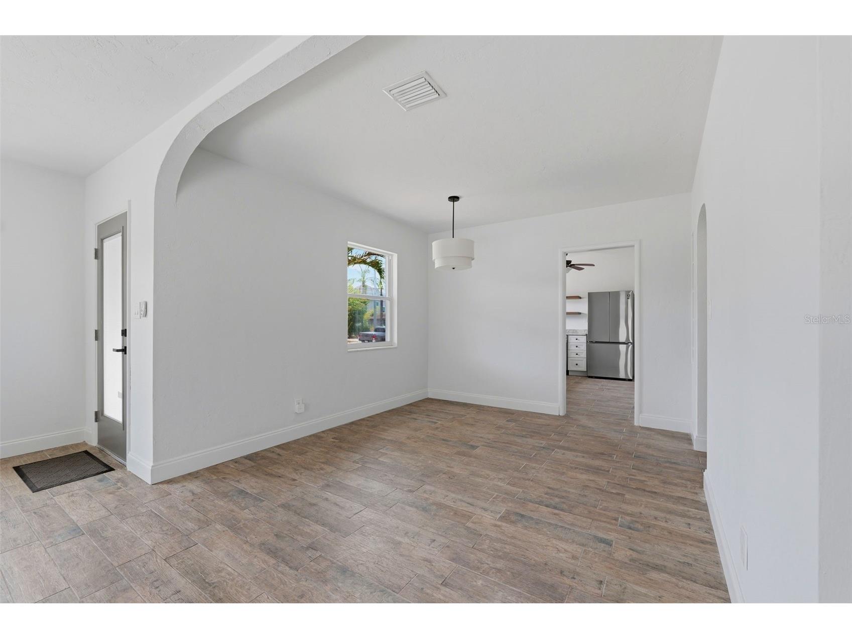 3030 5th Street N Saint Petersburg FL 33704 TB8505268 image48