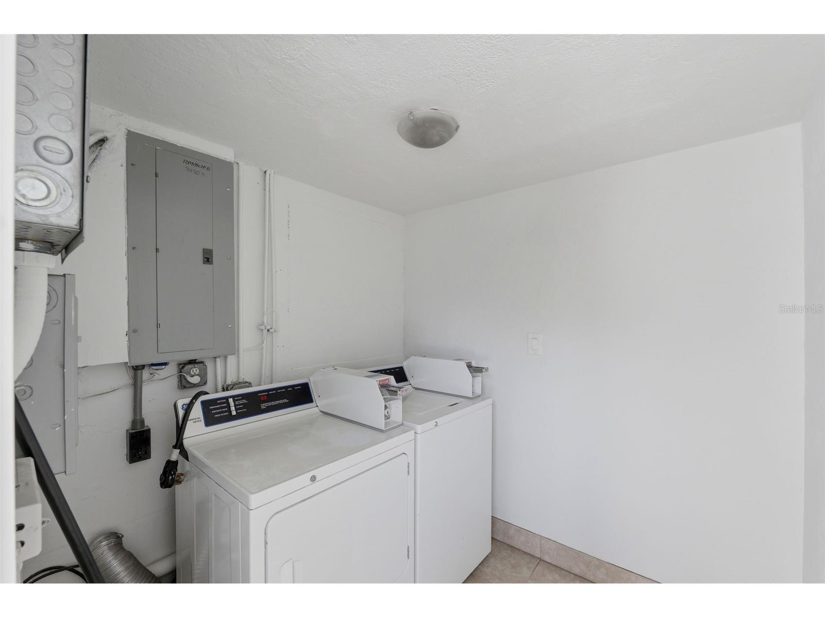 3030 5th Street N Saint Petersburg FL 33704 TB8505268 image66