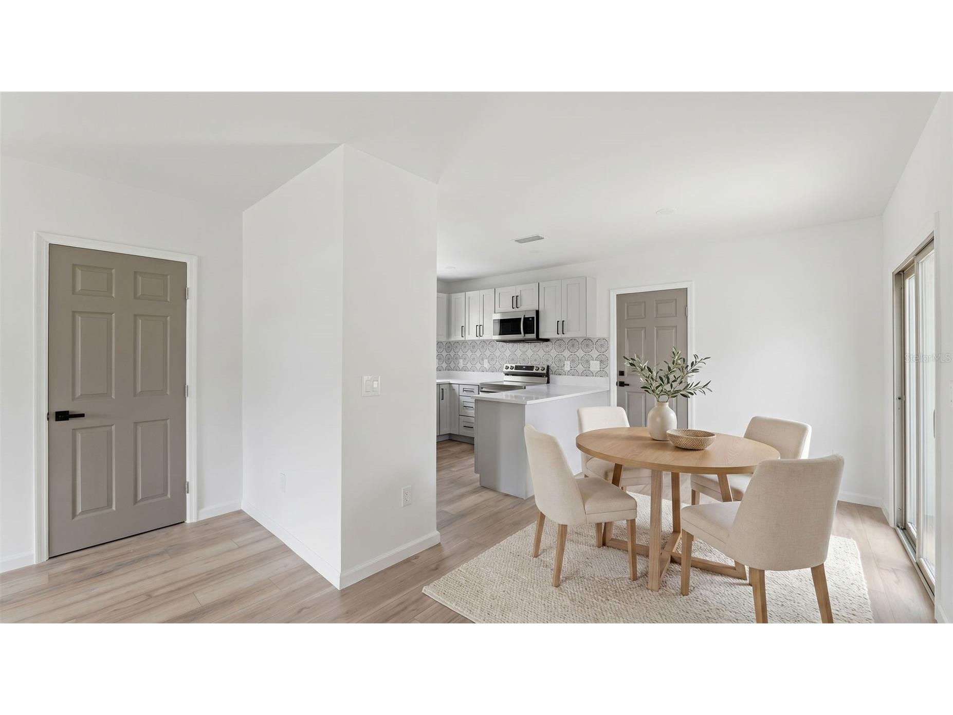 3030 5th Street N Saint Petersburg FL 33704 TB8505576 image45