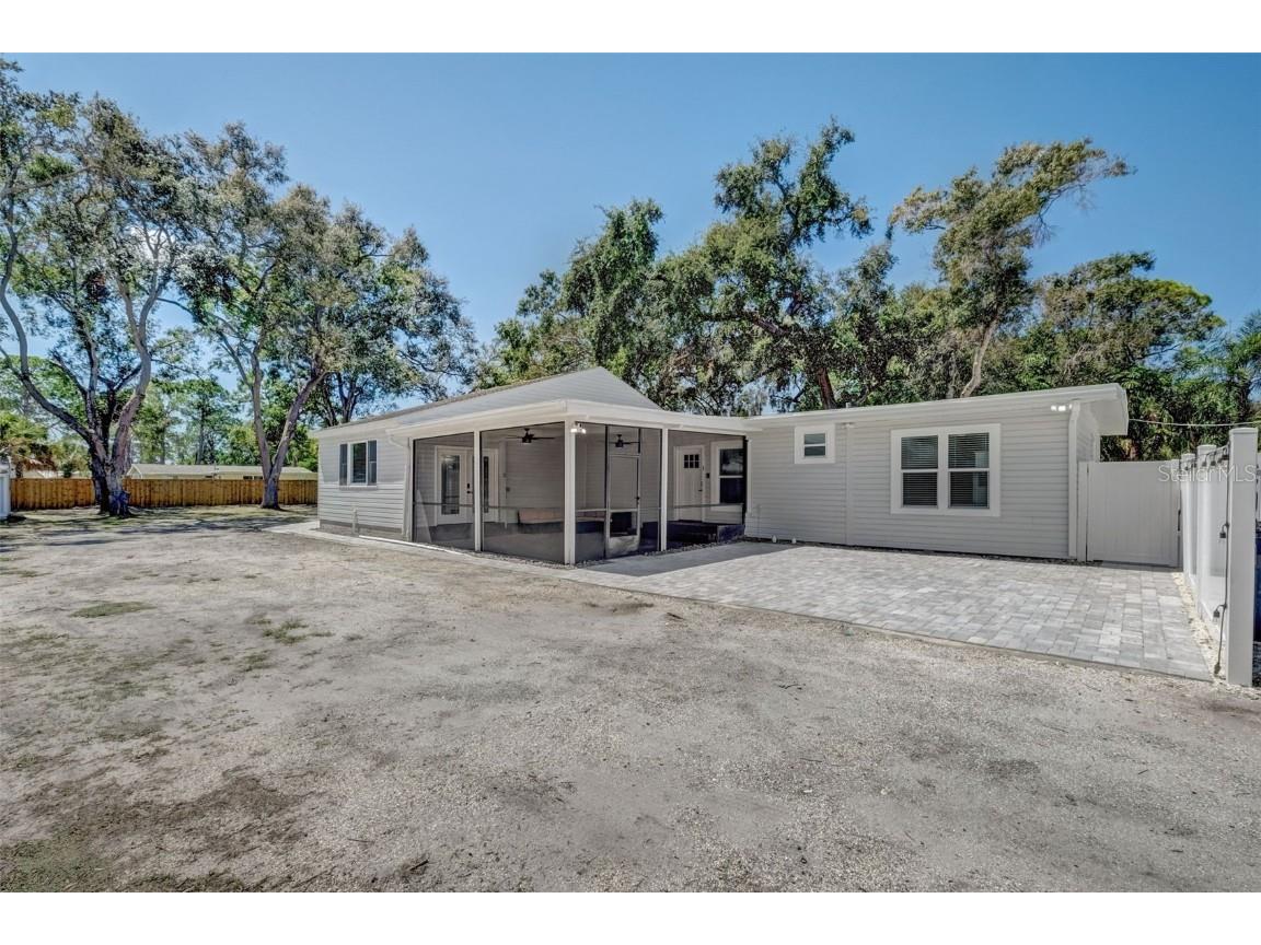 3030 Ashton Road Sarasota FL 34231 C7516086 image1