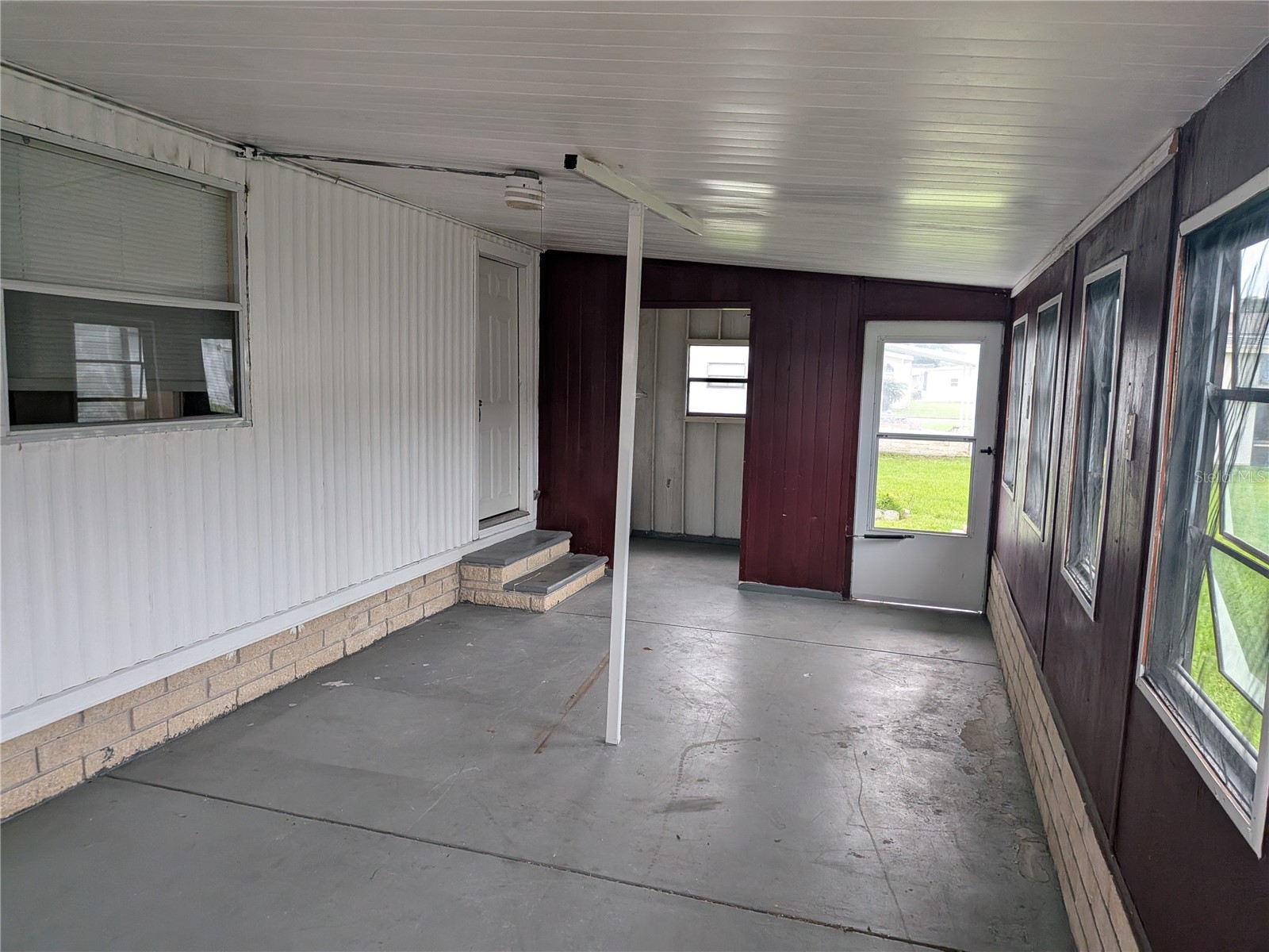3030 Beaver Creek Drive Wesley Chapel FL 33543 TB8515386 image2
