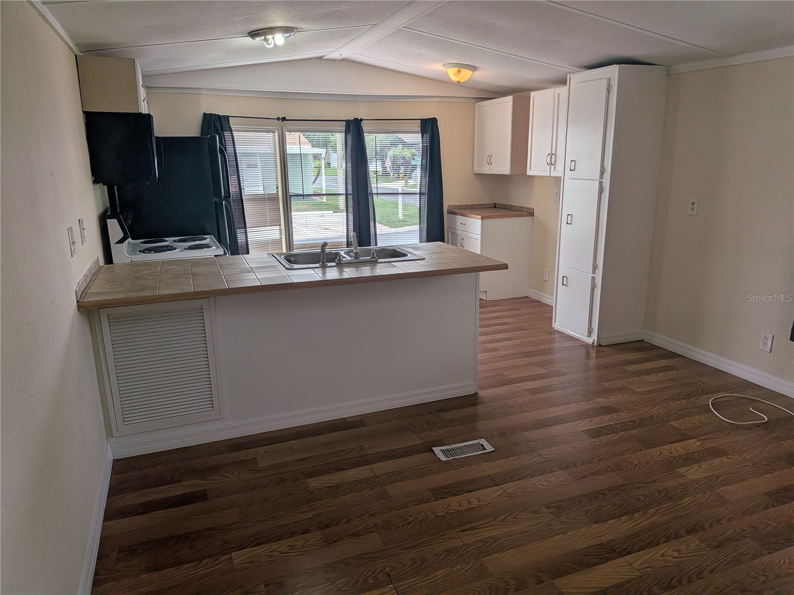 3030 Beaver Creek Drive Wesley Chapel FL 33543 TB8515386 image5