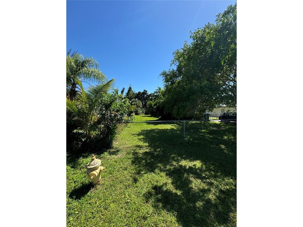 3030 Karen Drive Naples FL 34112 TB8417844 image1