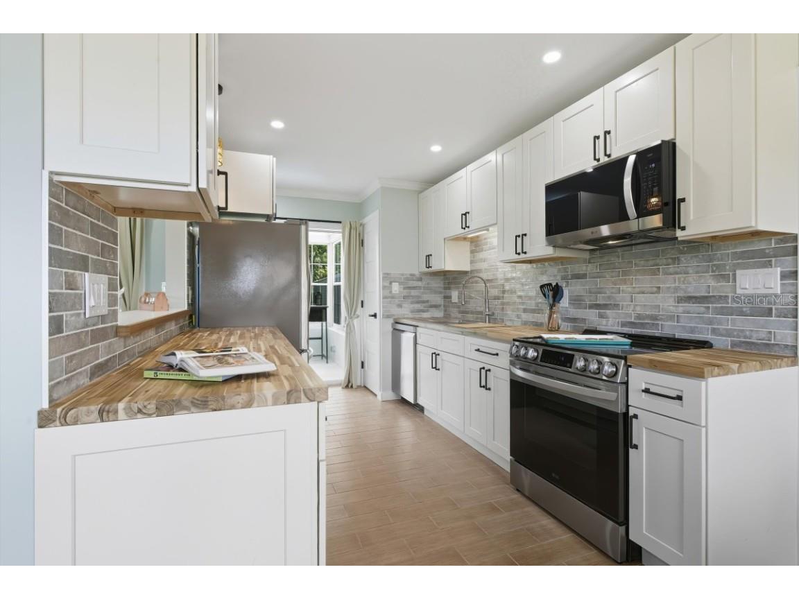 3030 Palm Drive Punta Gorda FL 33950 A4670284 image9