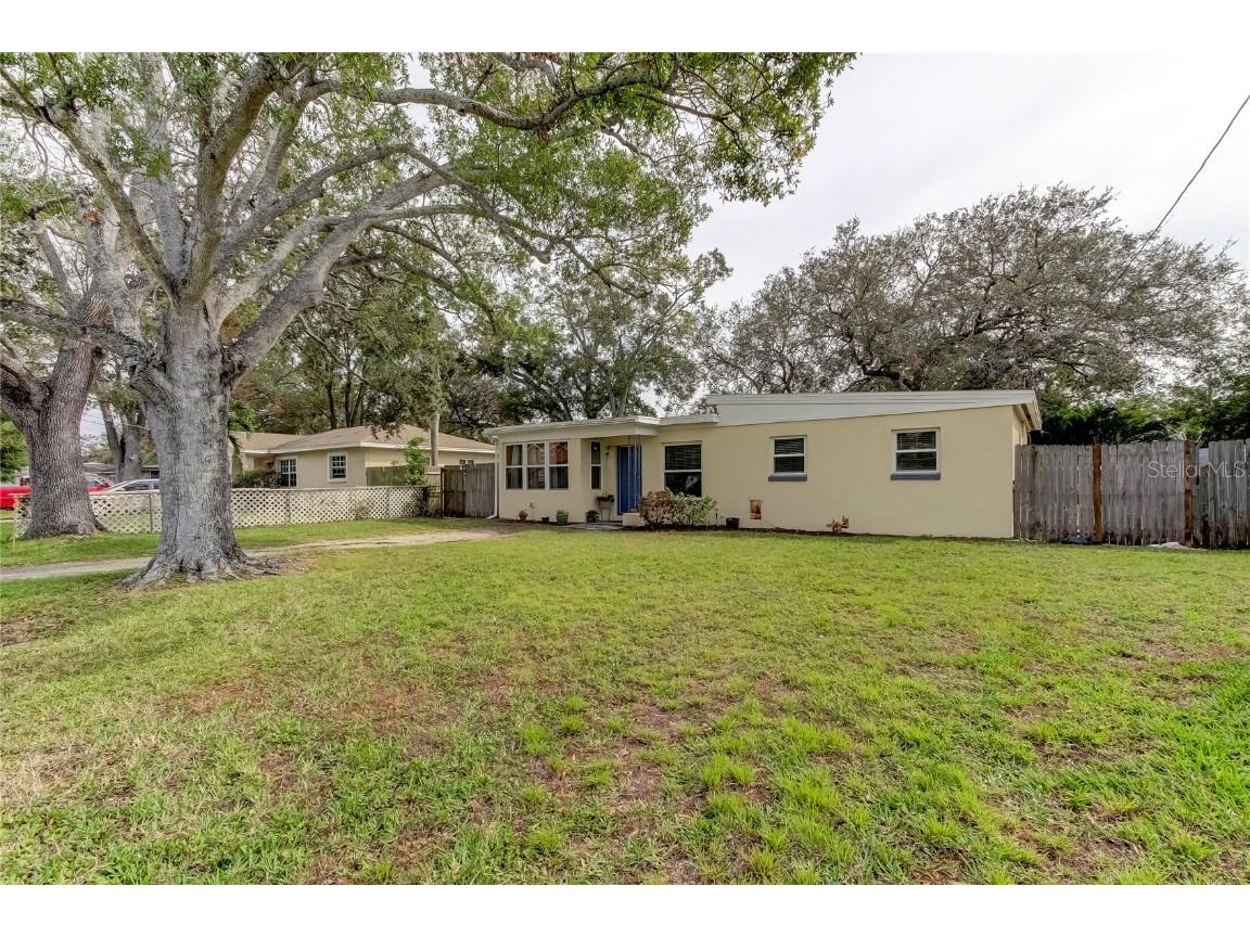 3030 W Napoleon Avenue Tampa FL 33611 TB8315245 image1