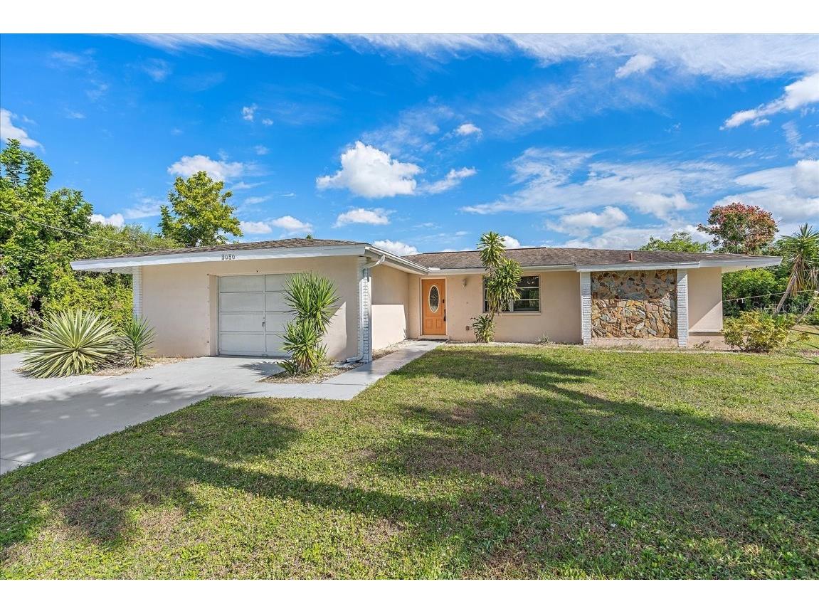 3030 Yukon Dr Port Charlotte FL 33948 - PELLAM WATERWAY C7483519 image1