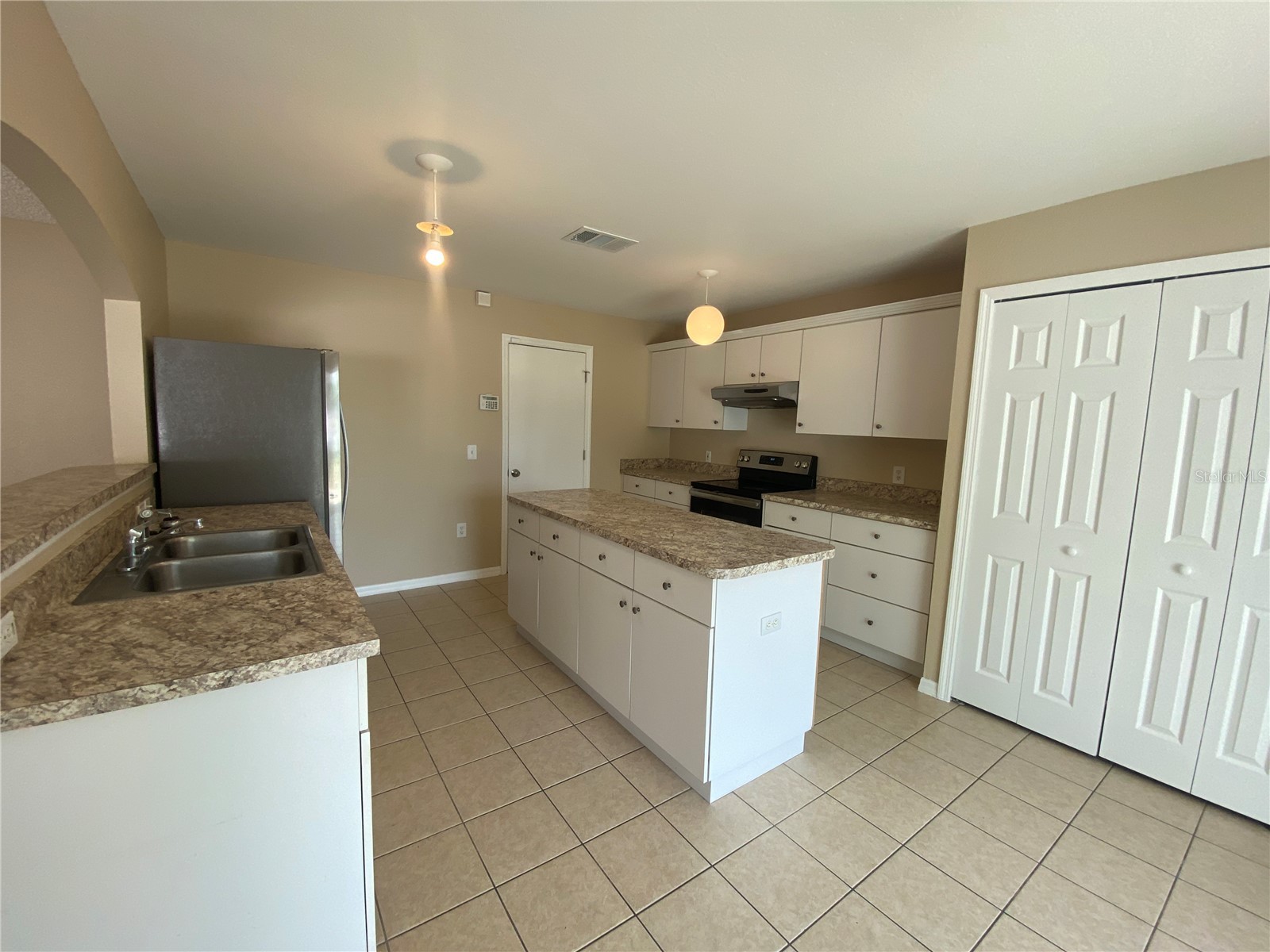 30302 Double Drive Wesley Chapel FL 33545 TB8517140 image11