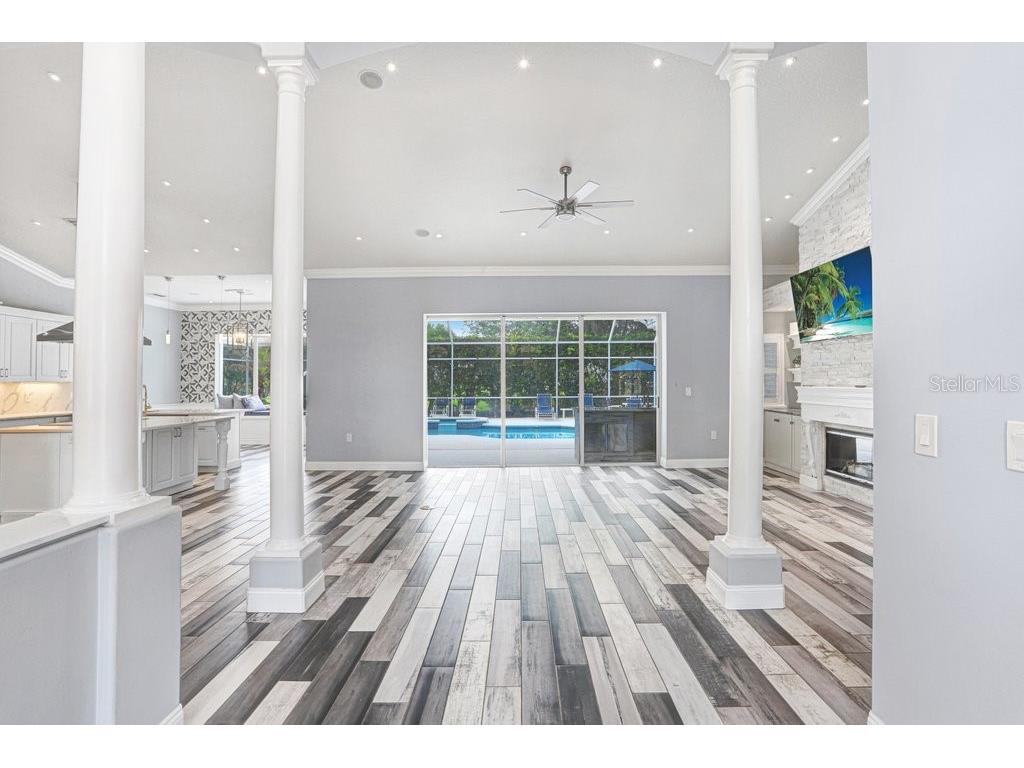 30303 Laurelwood Lane Wesley Chapel FL 33543 TB8507752 image6