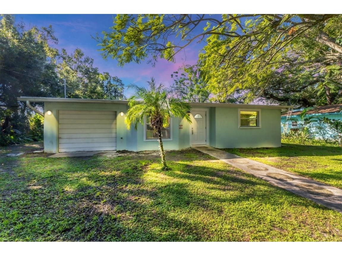 3031 Kirby Lane Sarasota FL 34234 A4626424 image1