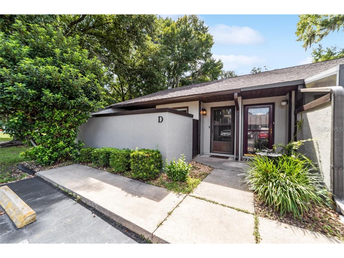 3031 SE 5th Terrace #D Ocala FL 34471 OM683391 image1
