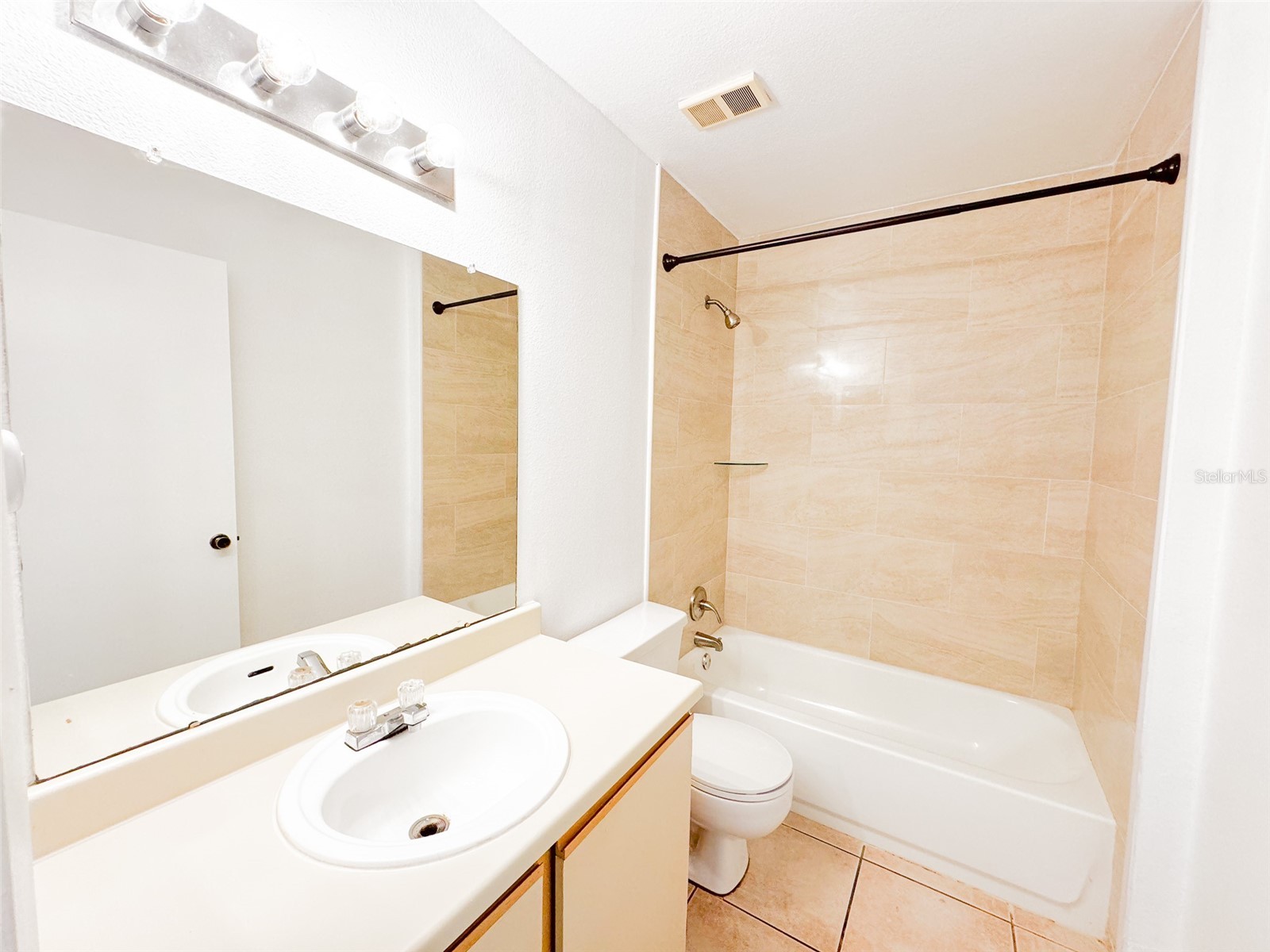 3032 Parkway Boulevard #101 Kissimmee FL 34747 O6421743 image23