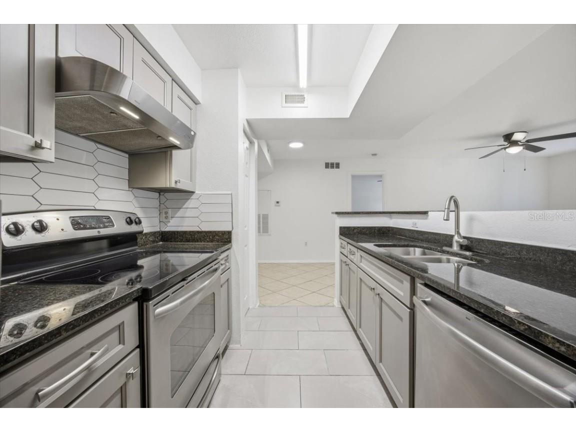 3032 Parkway Boulevard #207 Kissimmee FL 34747 O6354502 image7