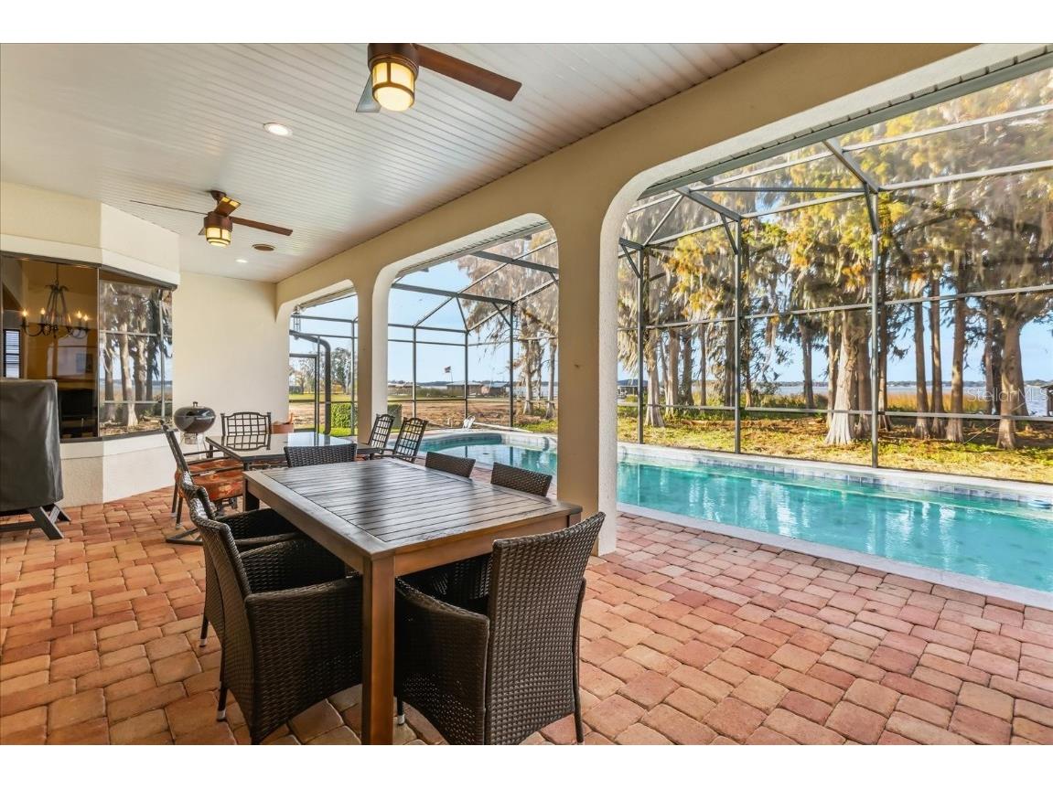 30321 Island Club Drive Tavares FL 32778 - LAKE DORA G5104745 image2