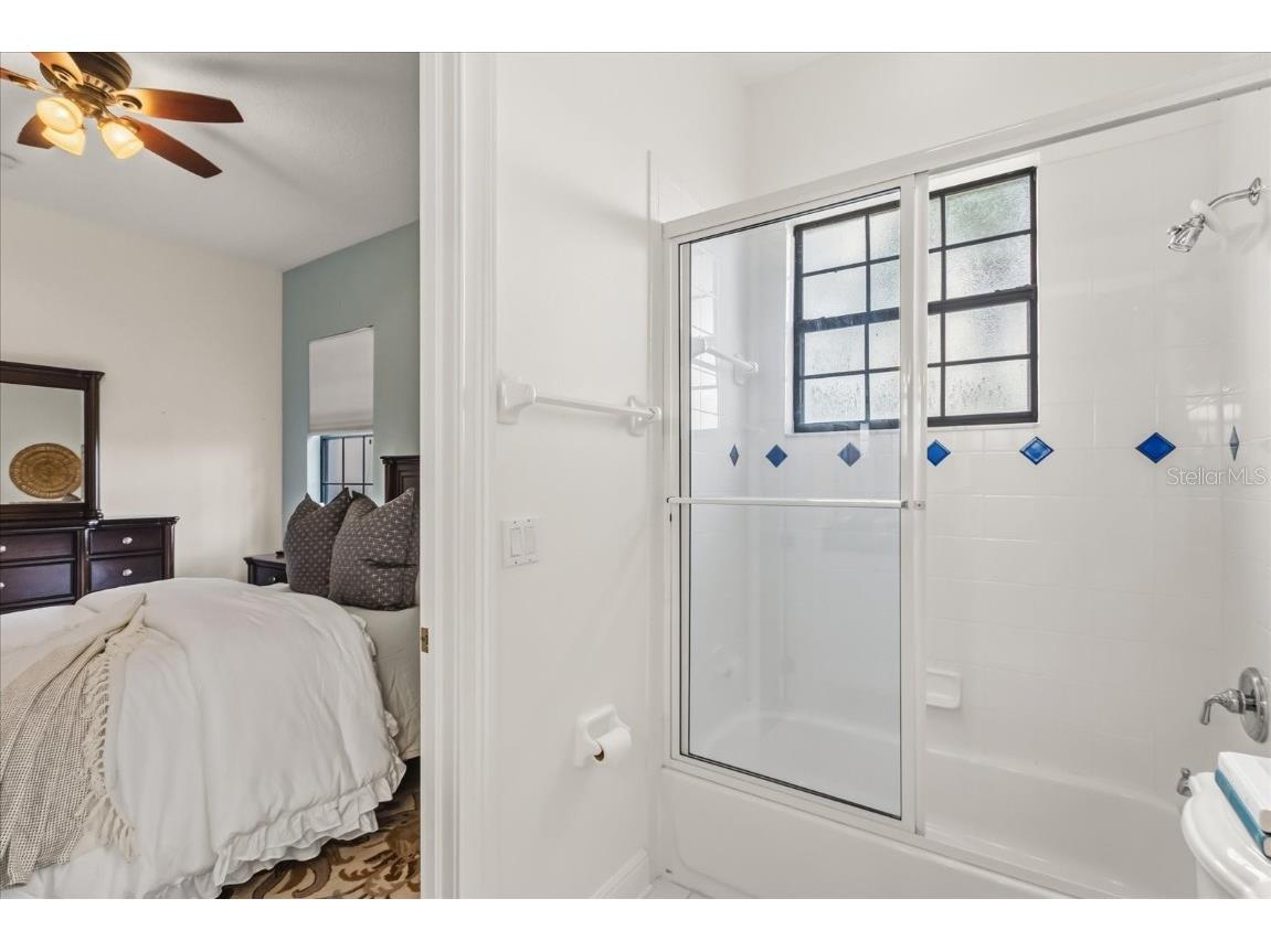 30321 Island Club Drive Tavares FL 32778 - LAKE DORA G5104745 image35