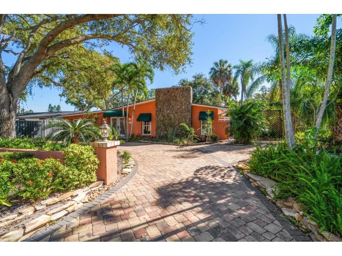 3033 82nd Way N Saint Petersburg FL 33710 TB8438986 image4