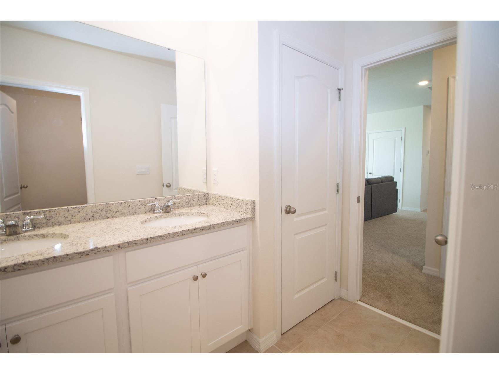 3033 Beau Loop Tavares FL 32778 G5107837 image16