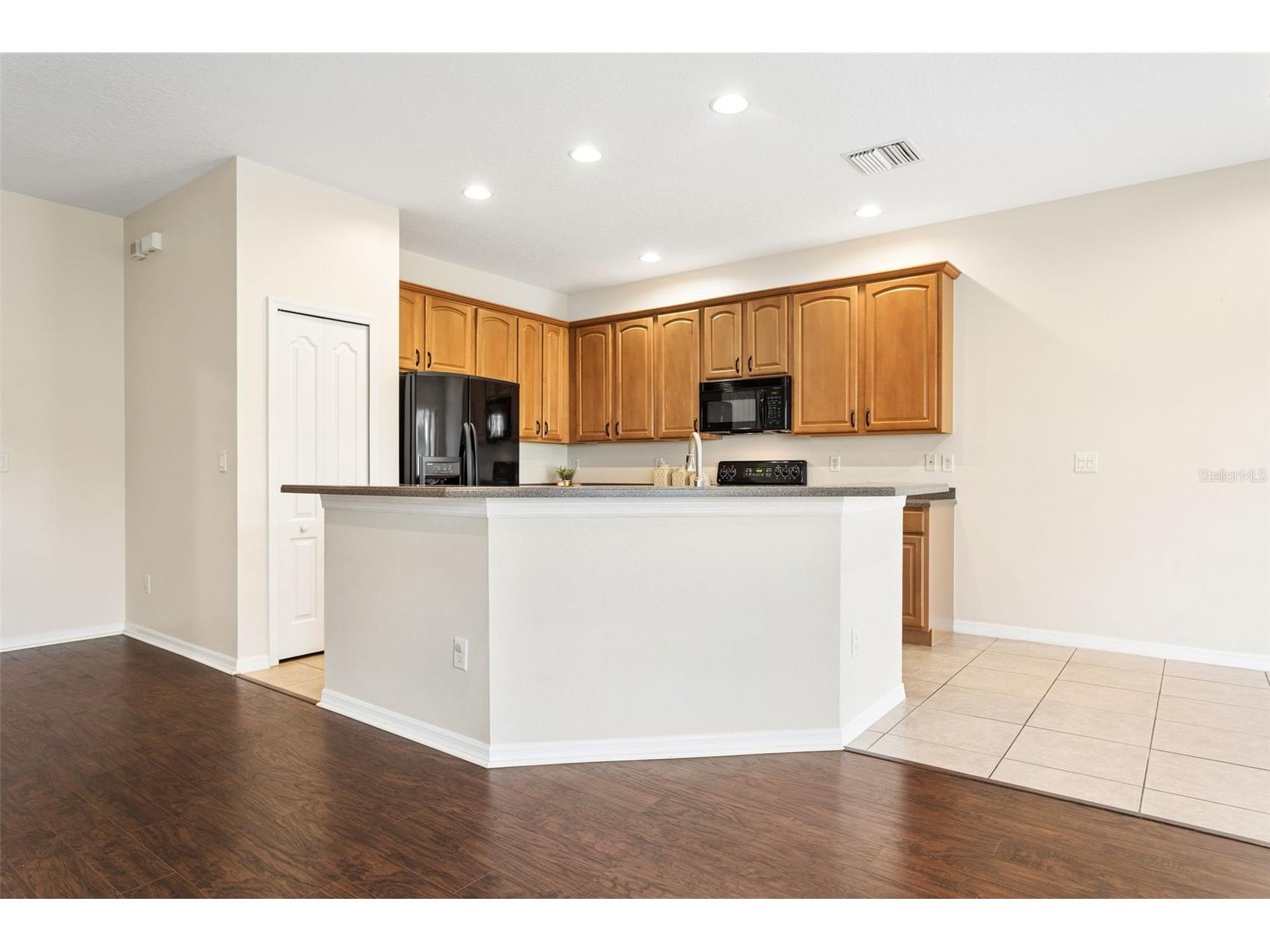 3033 Gem Luster Court Valrico FL 33594 TB8495699 image10
