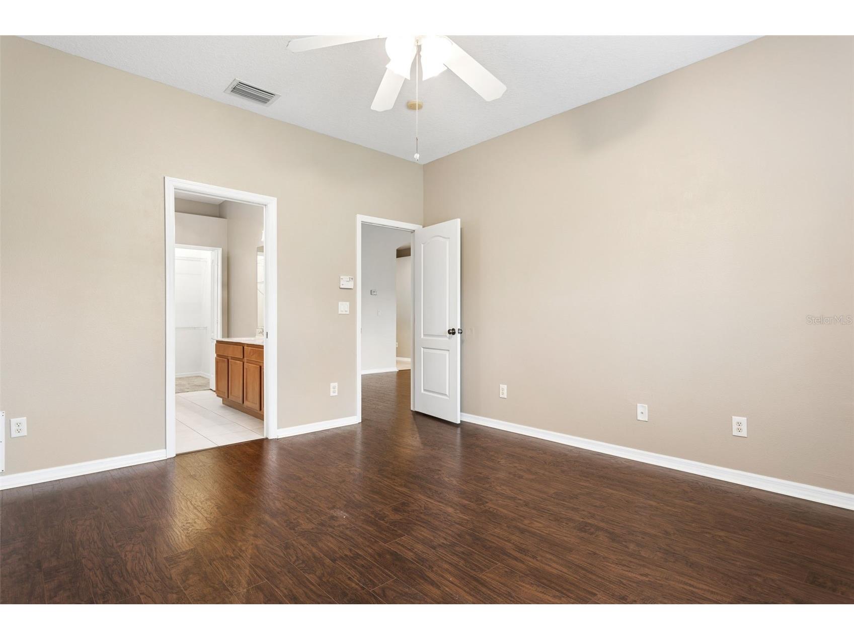 3033 Gem Luster Court Valrico FL 33594 TB8495699 image16