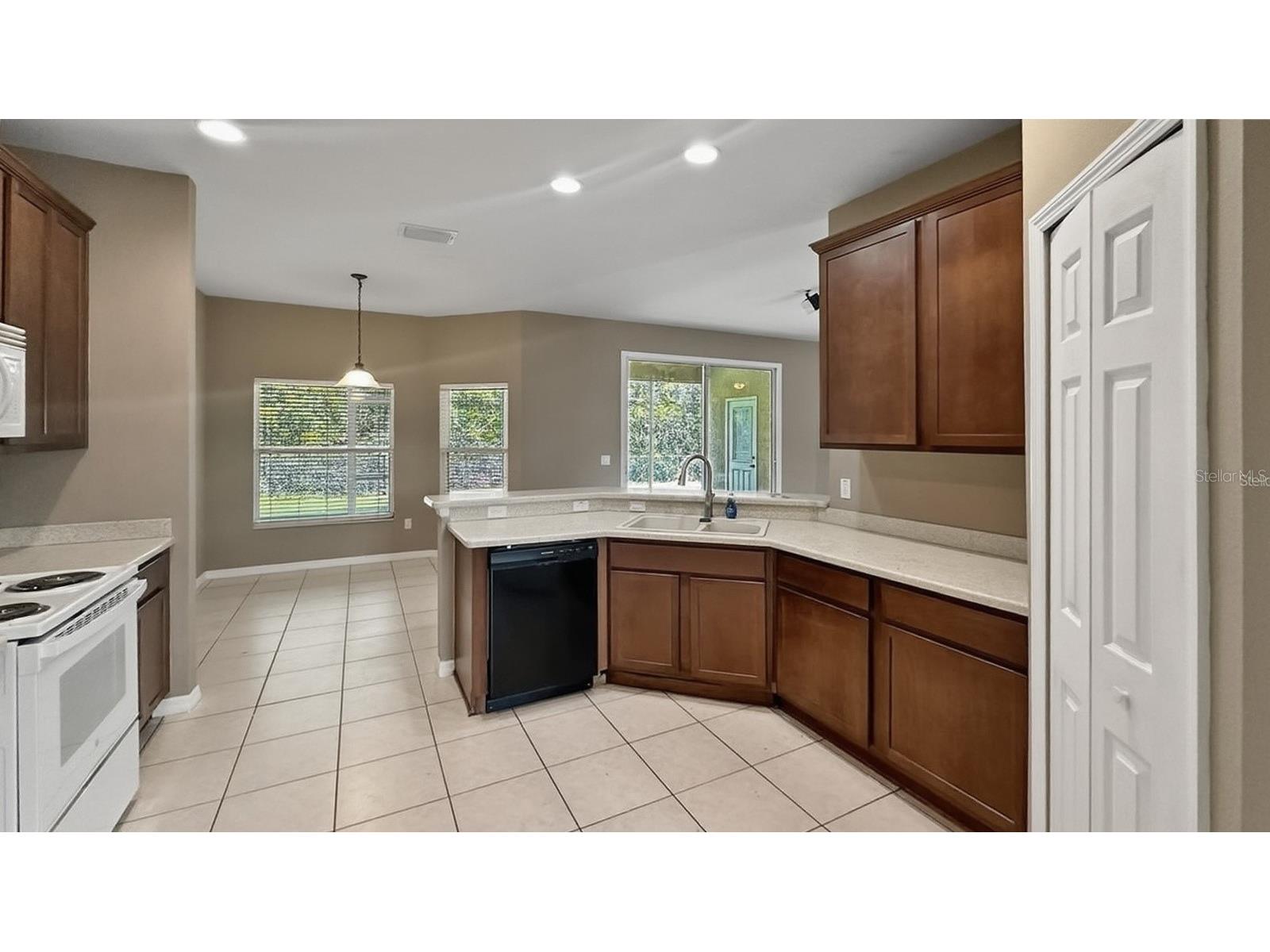 3033 NE 27th Street Ocala FL 34470 OM724669 image9