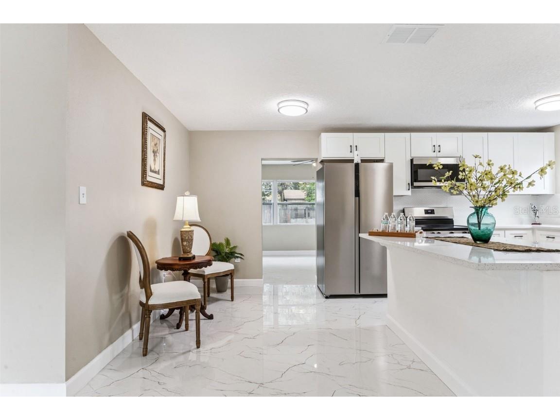 3033 Sutton Drive Orlando FL 32810 O6367991 image10