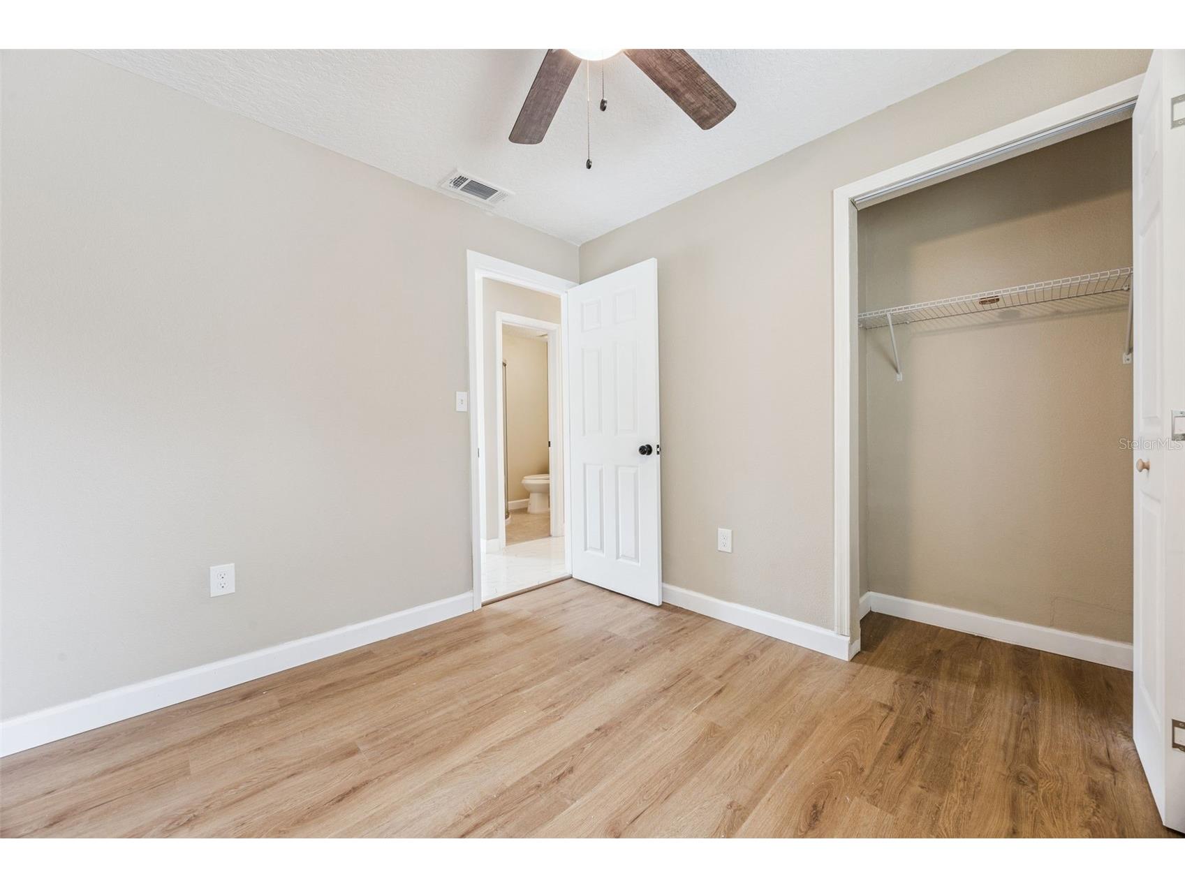 3033 Sutton Drive Orlando FL 32810 O6388250 image23