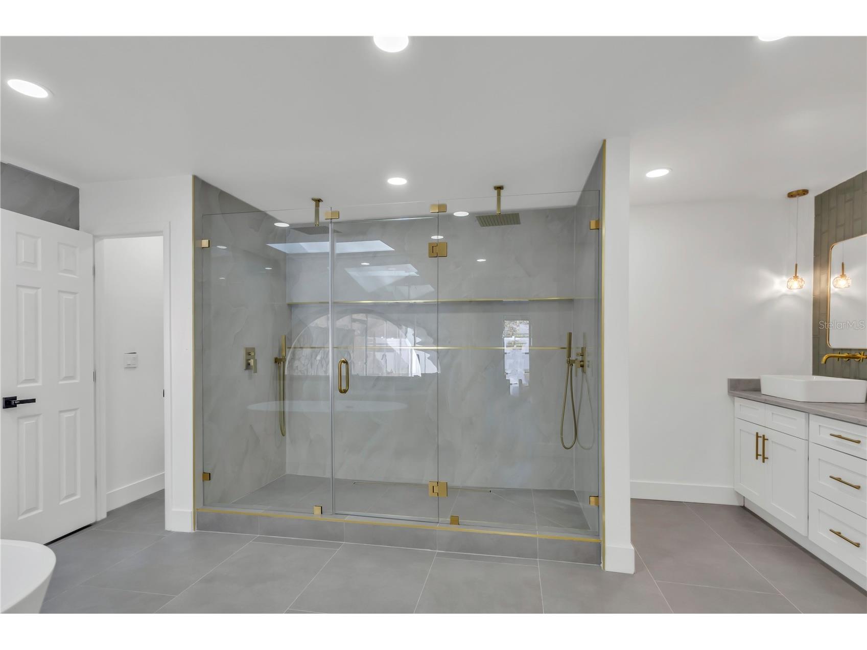 3033 Wister Circle Valrico FL 33596 TB8483555 image17