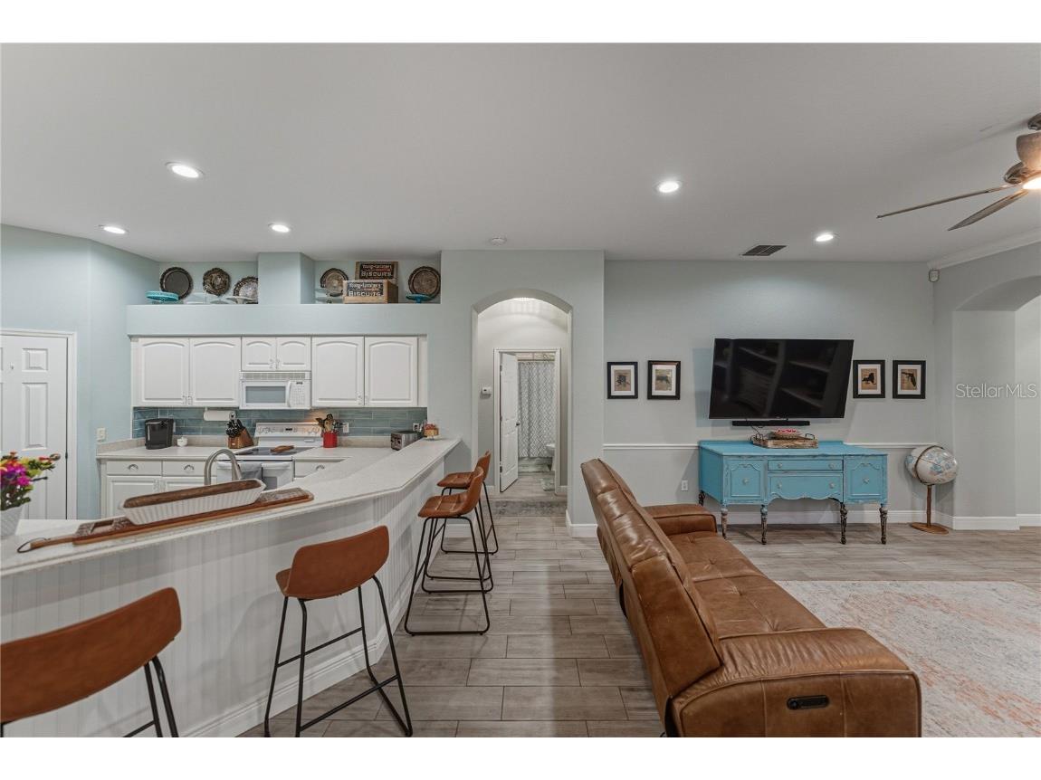 3034 Sutton Woods Drive Plant City FL 33566 TB8448765 image28