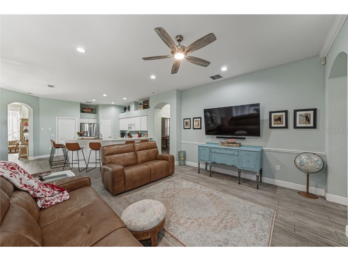 3034 Sutton Woods Drive Plant City FL 33566 TB8448765 image32