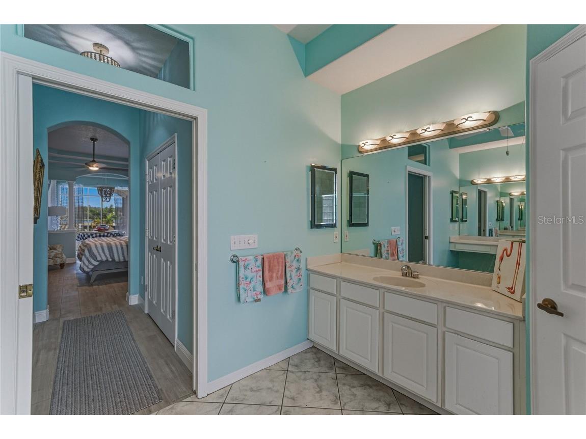 3034 Sutton Woods Drive Plant City FL 33566 TB8448765 image40