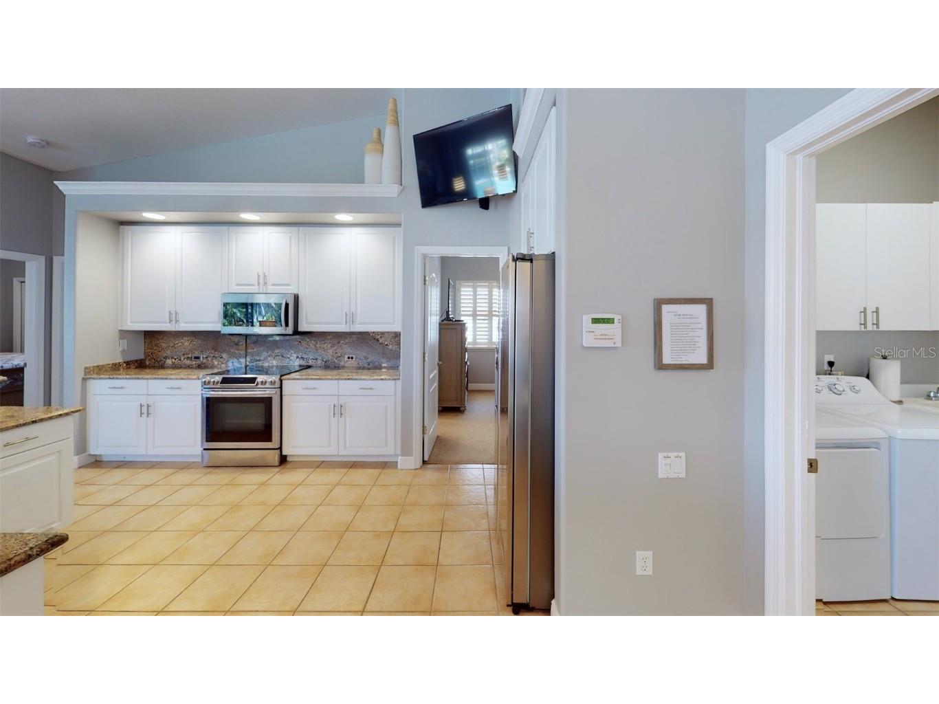 3034 SW 28th Avenue Cape Coral FL 33914 - FAYE CANAL C7517944 image14