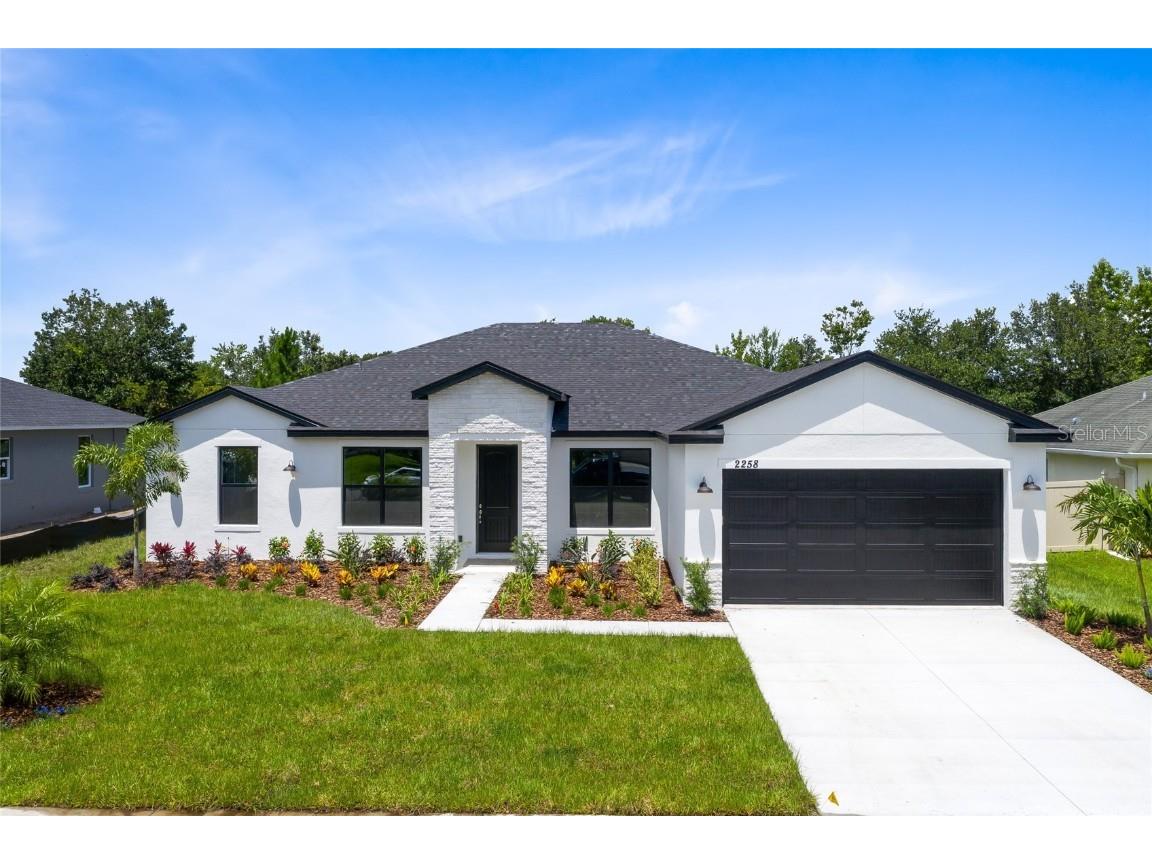 30340 W Bluebell Avenue Eustis FL 32736 - LAKE NORRIS O6287890 image1