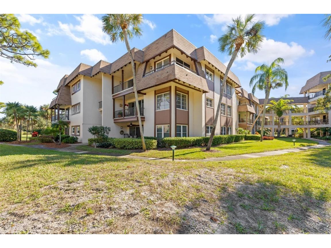 3035 Countryside Boulevard #17B Clearwater FL 33761 T3493057 image1